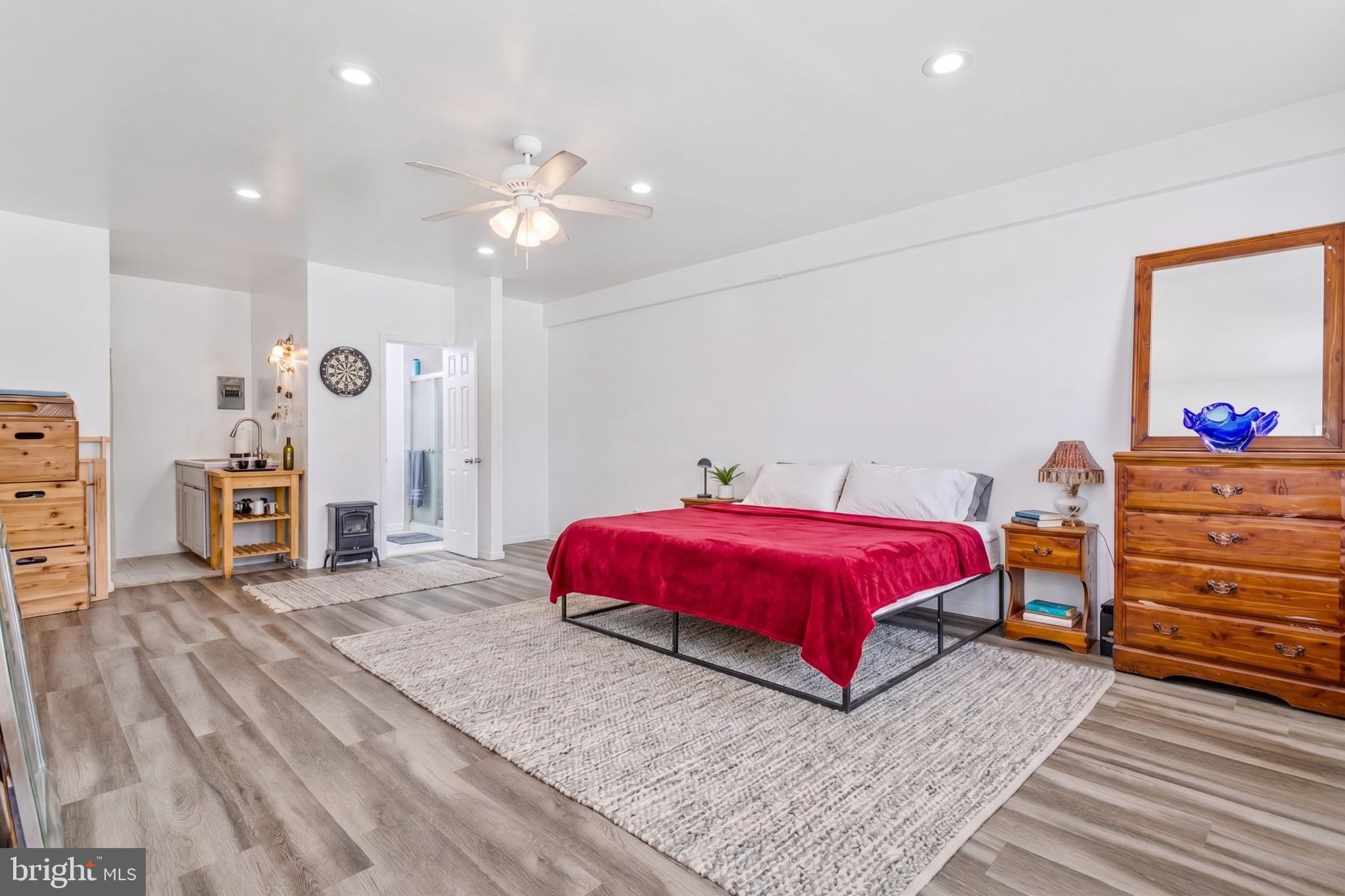 BAYCREST - Residential