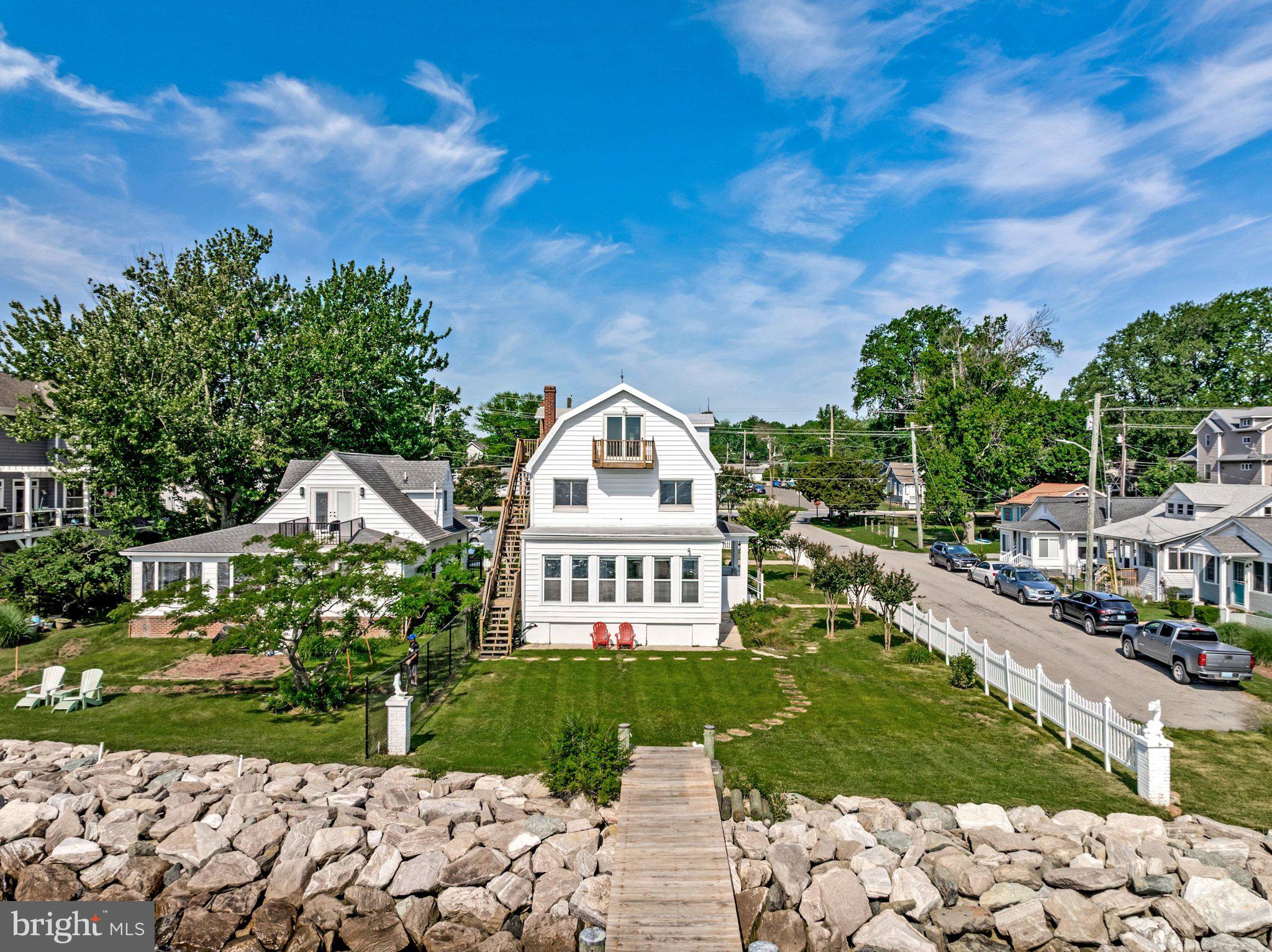 BAYCREST - Residential