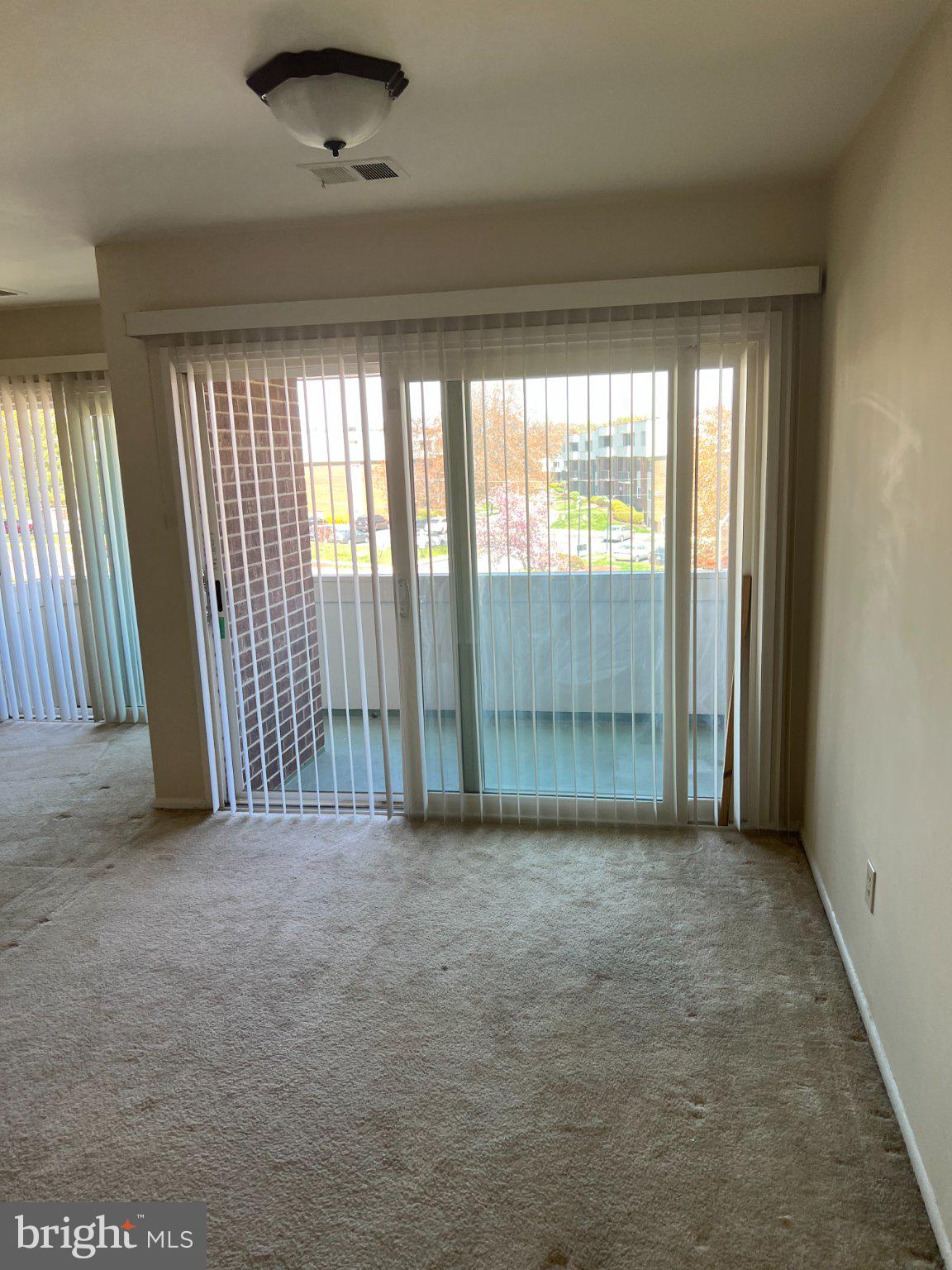 PINES CONDOMINIUM - Residential