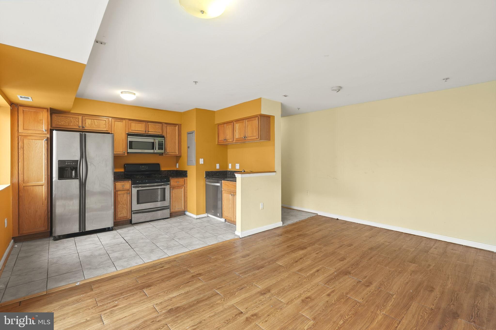 CAPITOL GATEWAY - Residential
