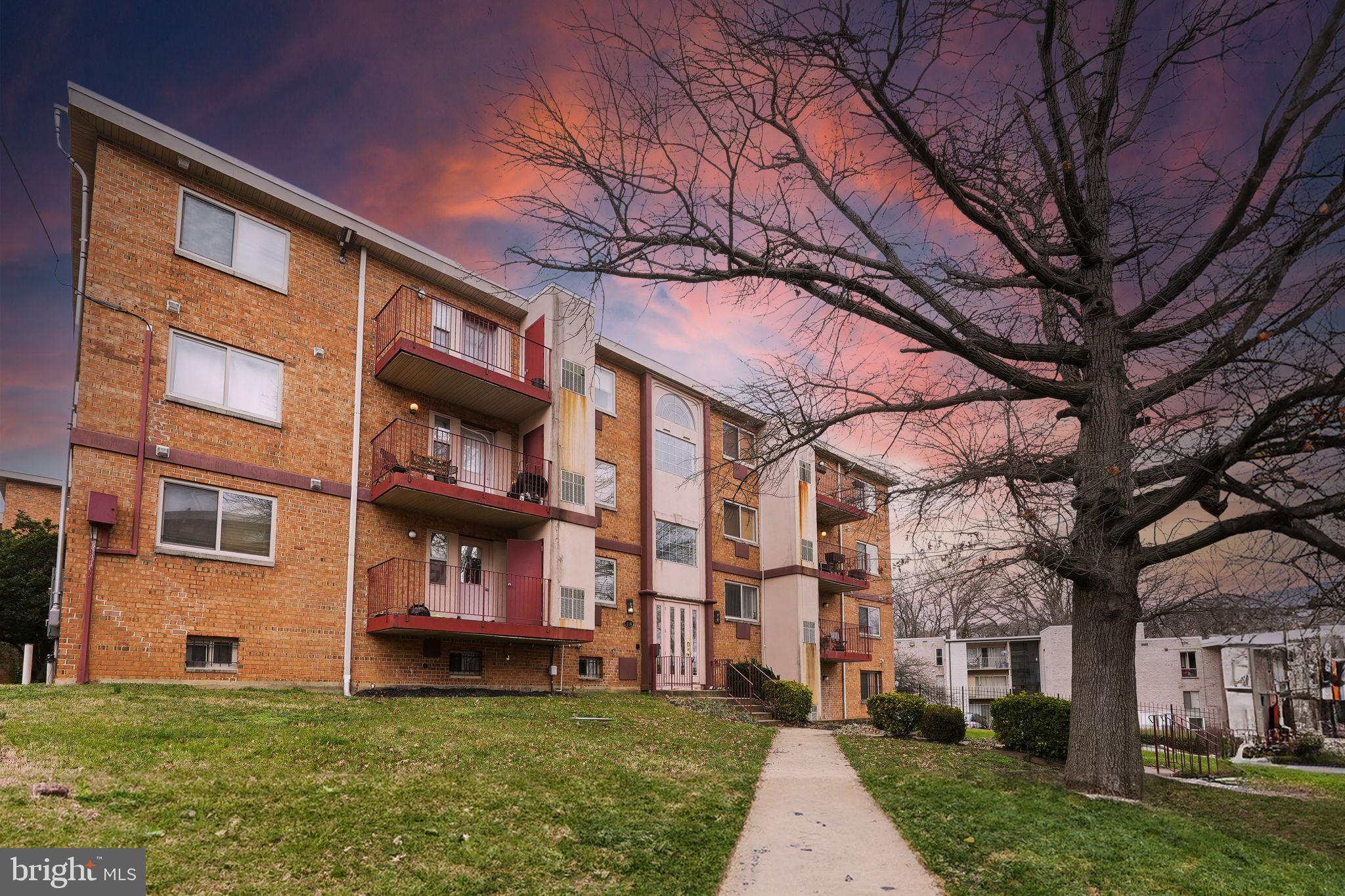 CAPITOL GATEWAY - Residential