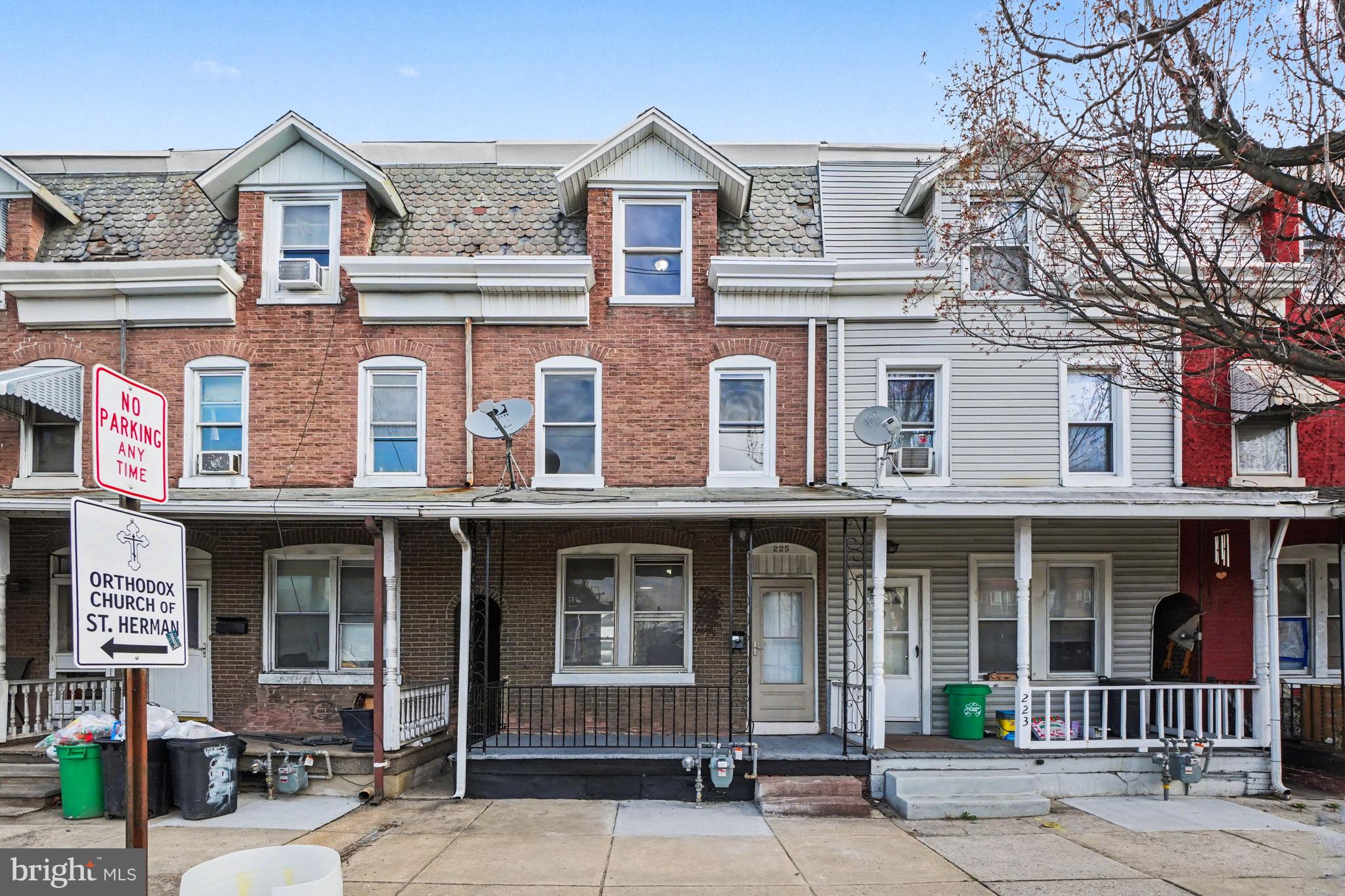 SHILLINGTON - Residential