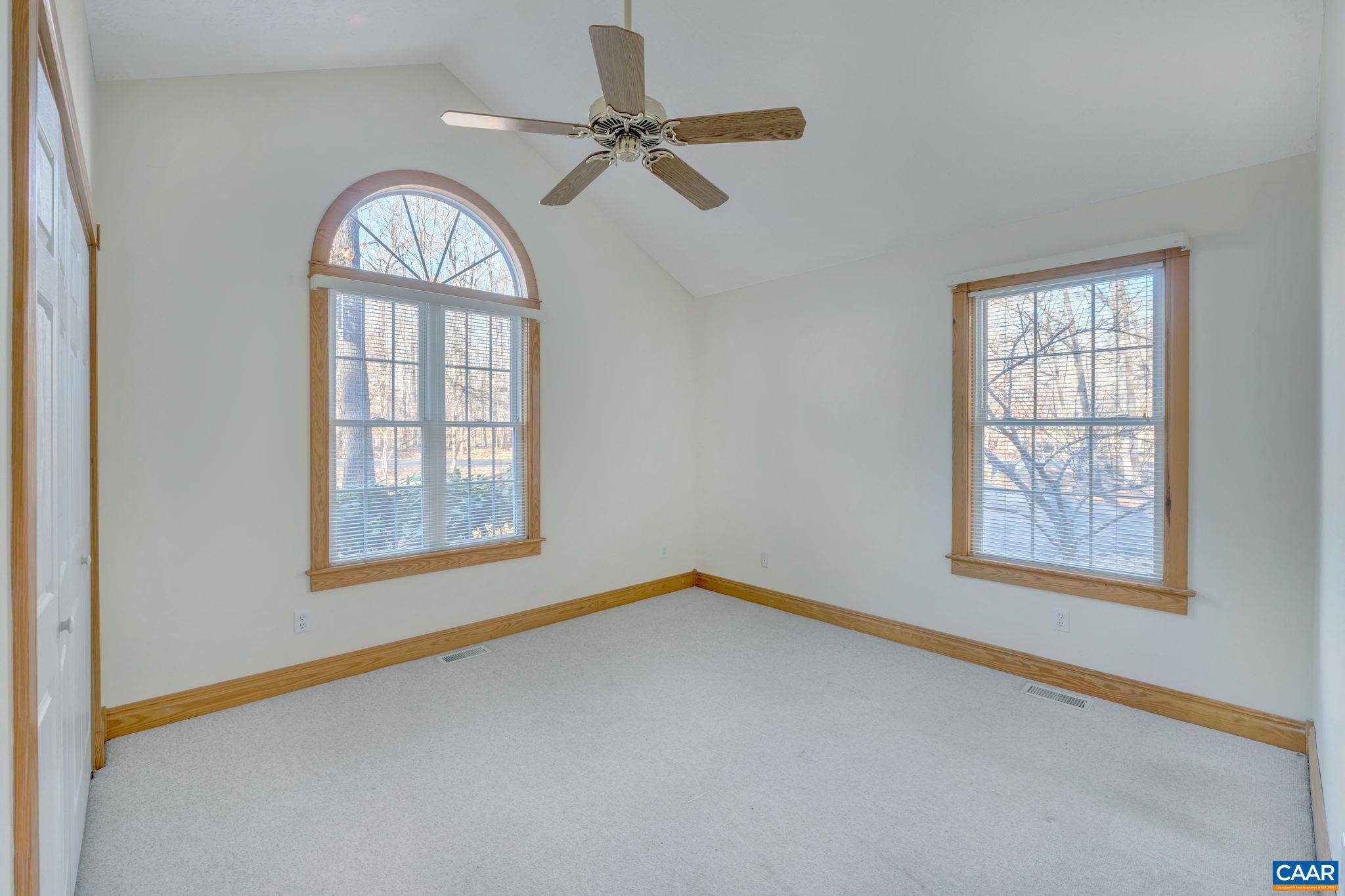 LAKE MONTICELLO - Residential