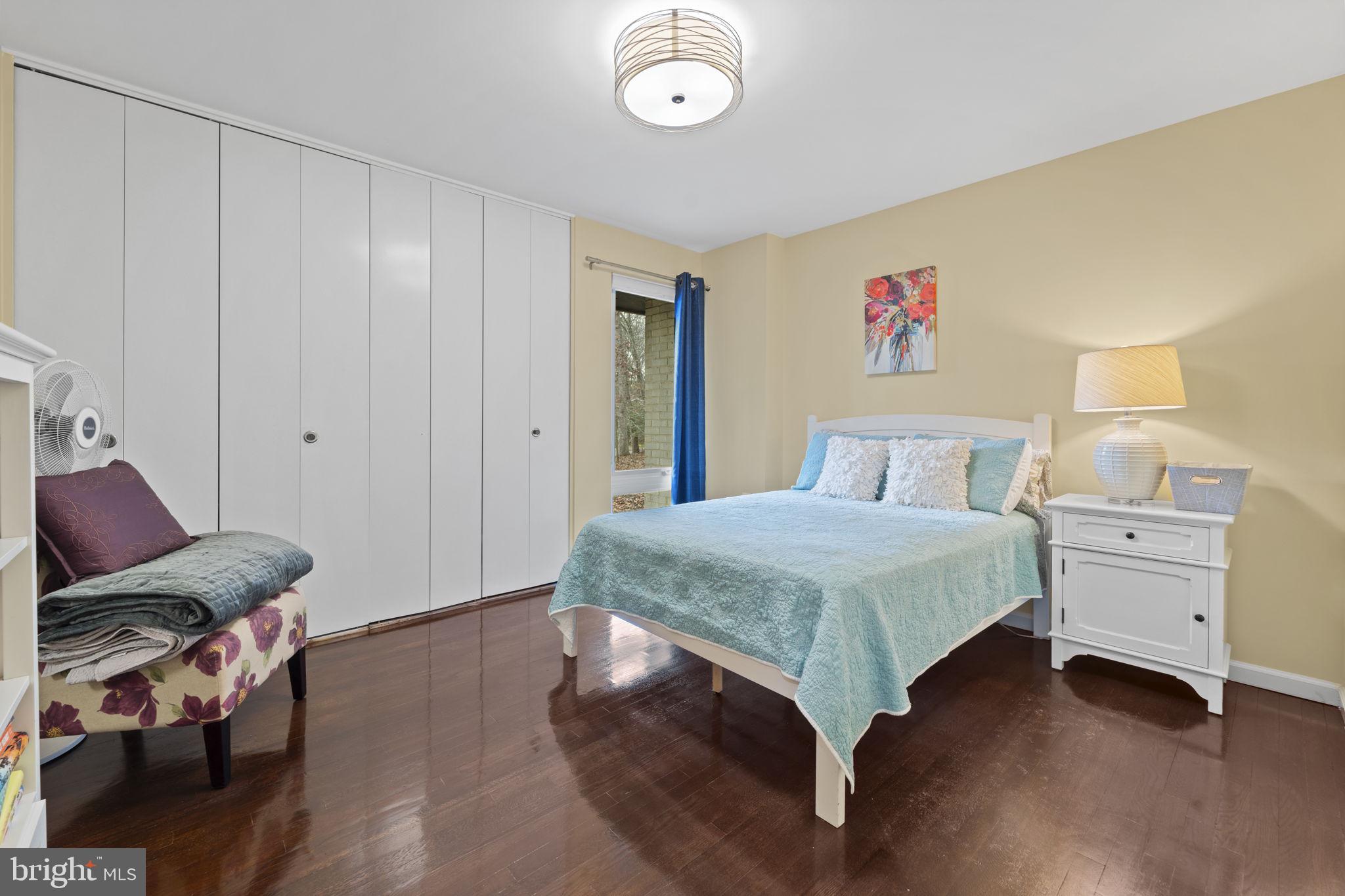 RESTON - Residential Lease