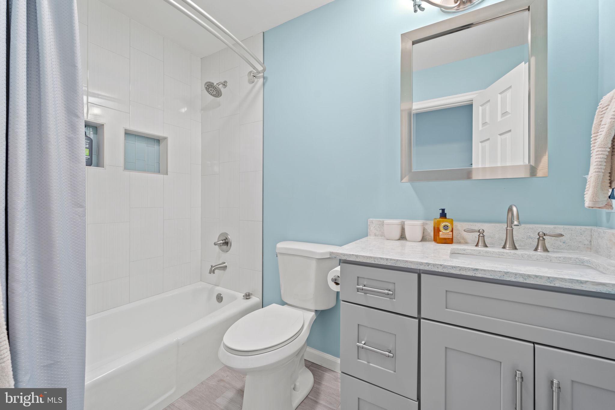 RESTON - Residential Lease