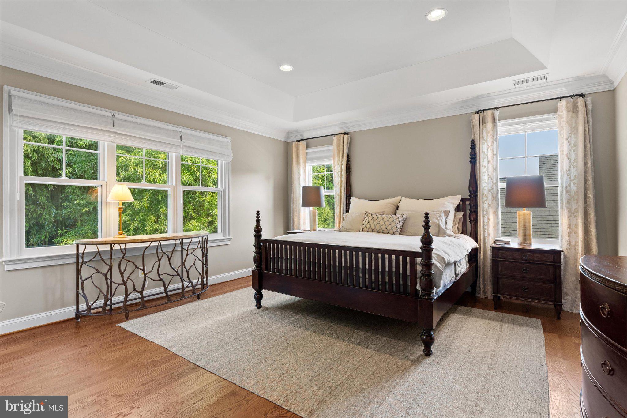 BROYHILL FOREST - Residential