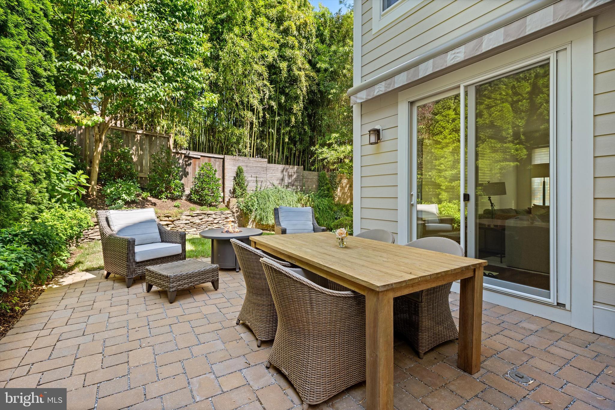 BROYHILL FOREST - Residential