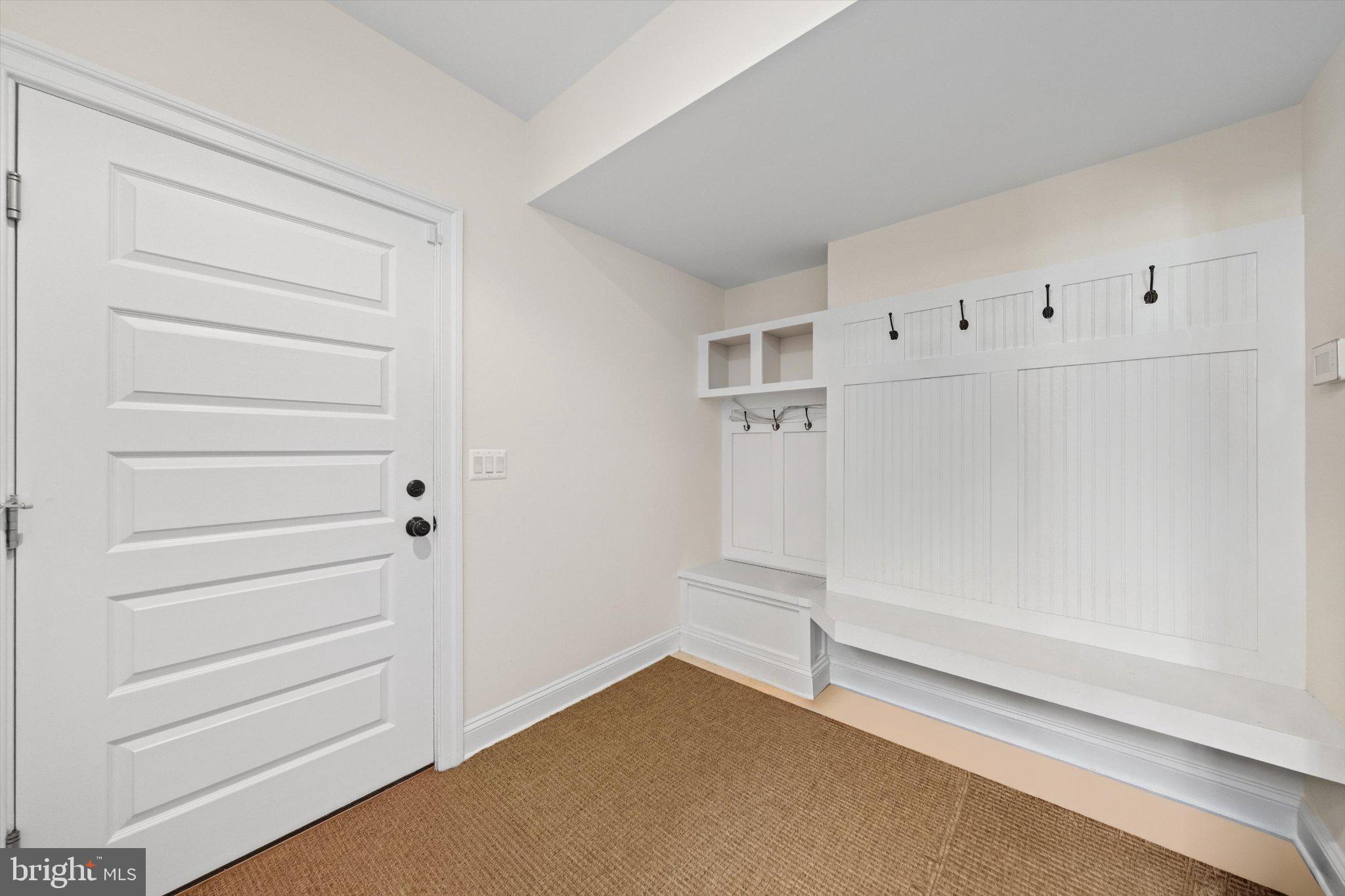 BROYHILL FOREST - Residential