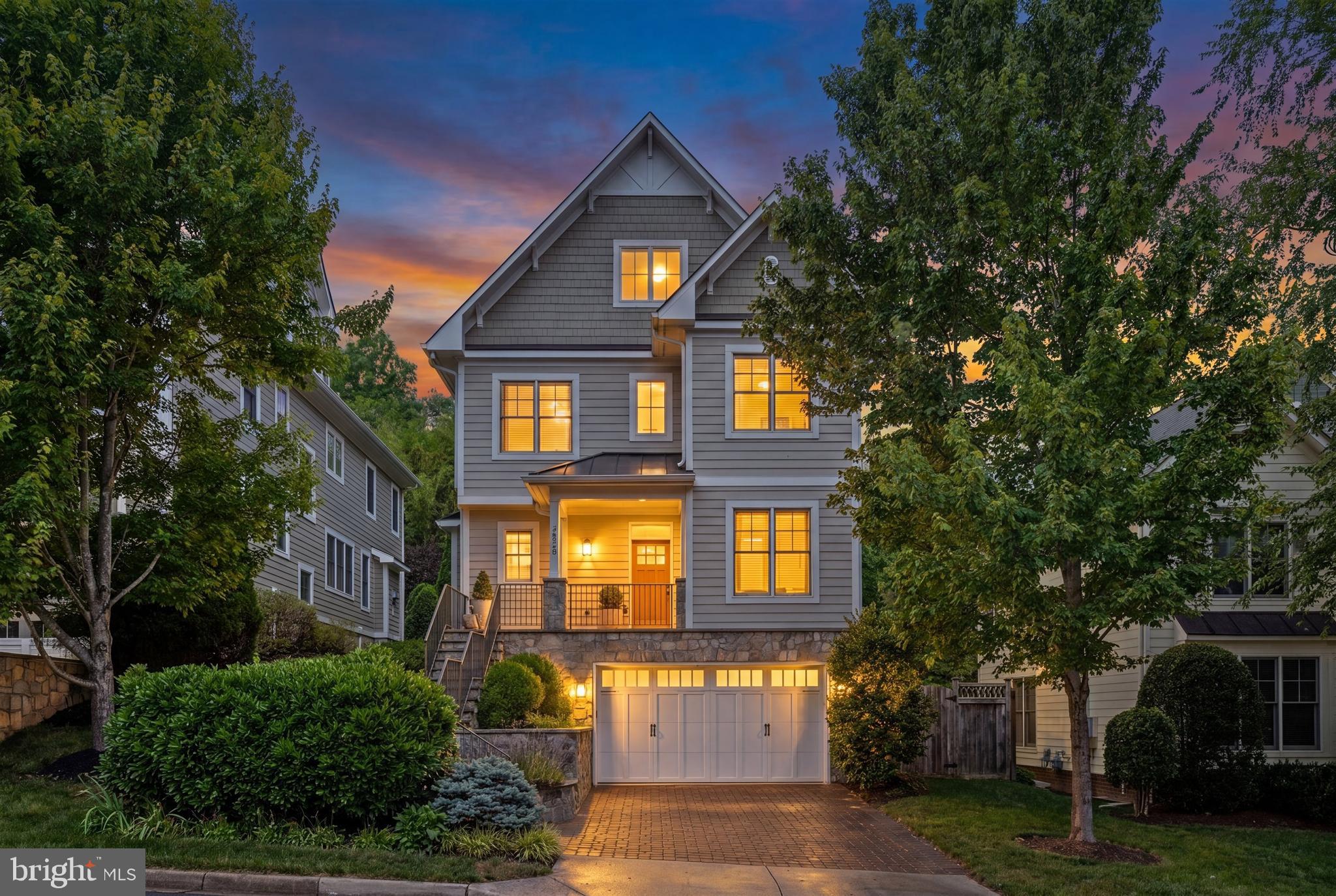 BROYHILL FOREST - Residential