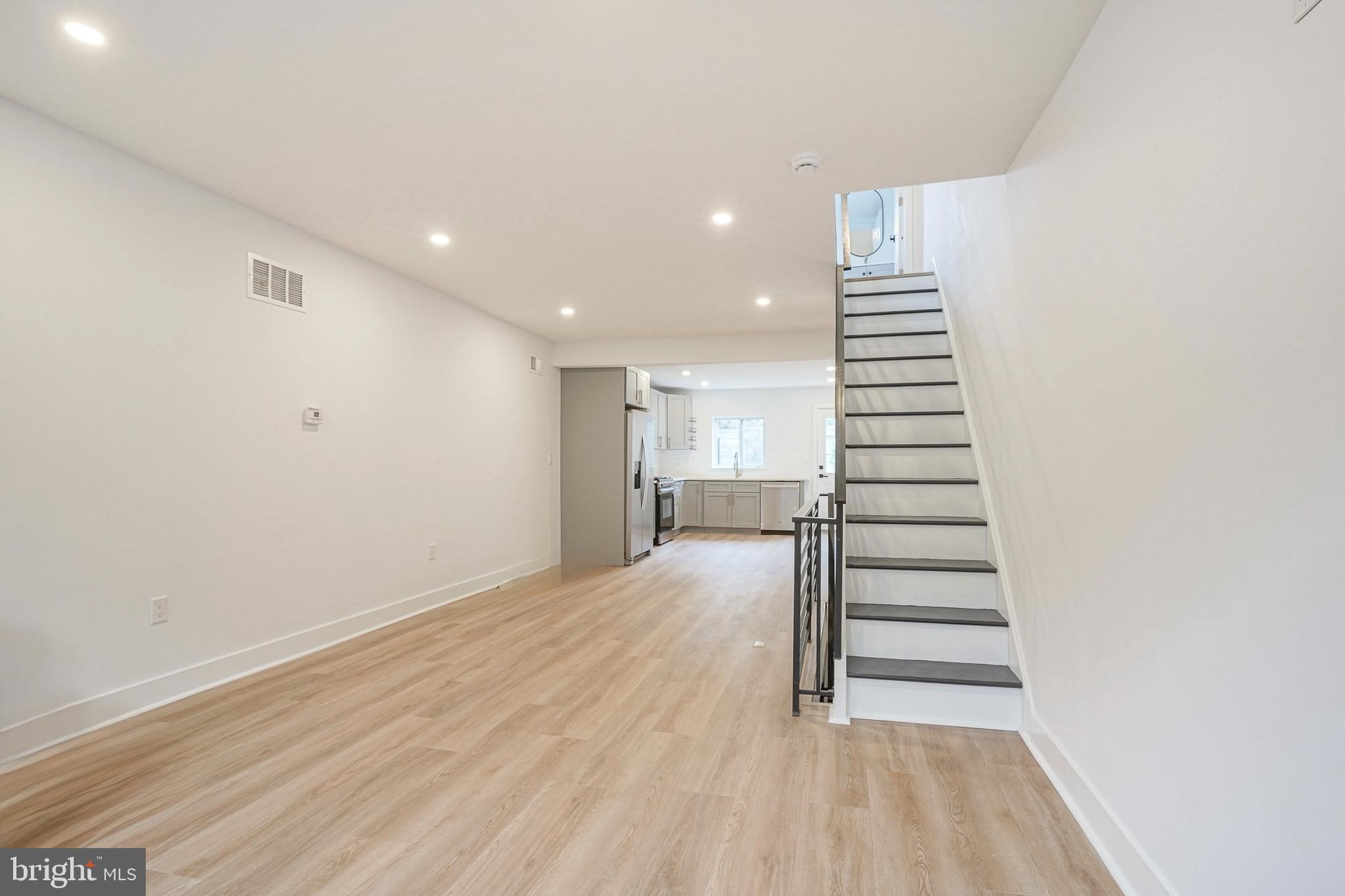 EAST PASSYUNK CROSSING - Residential