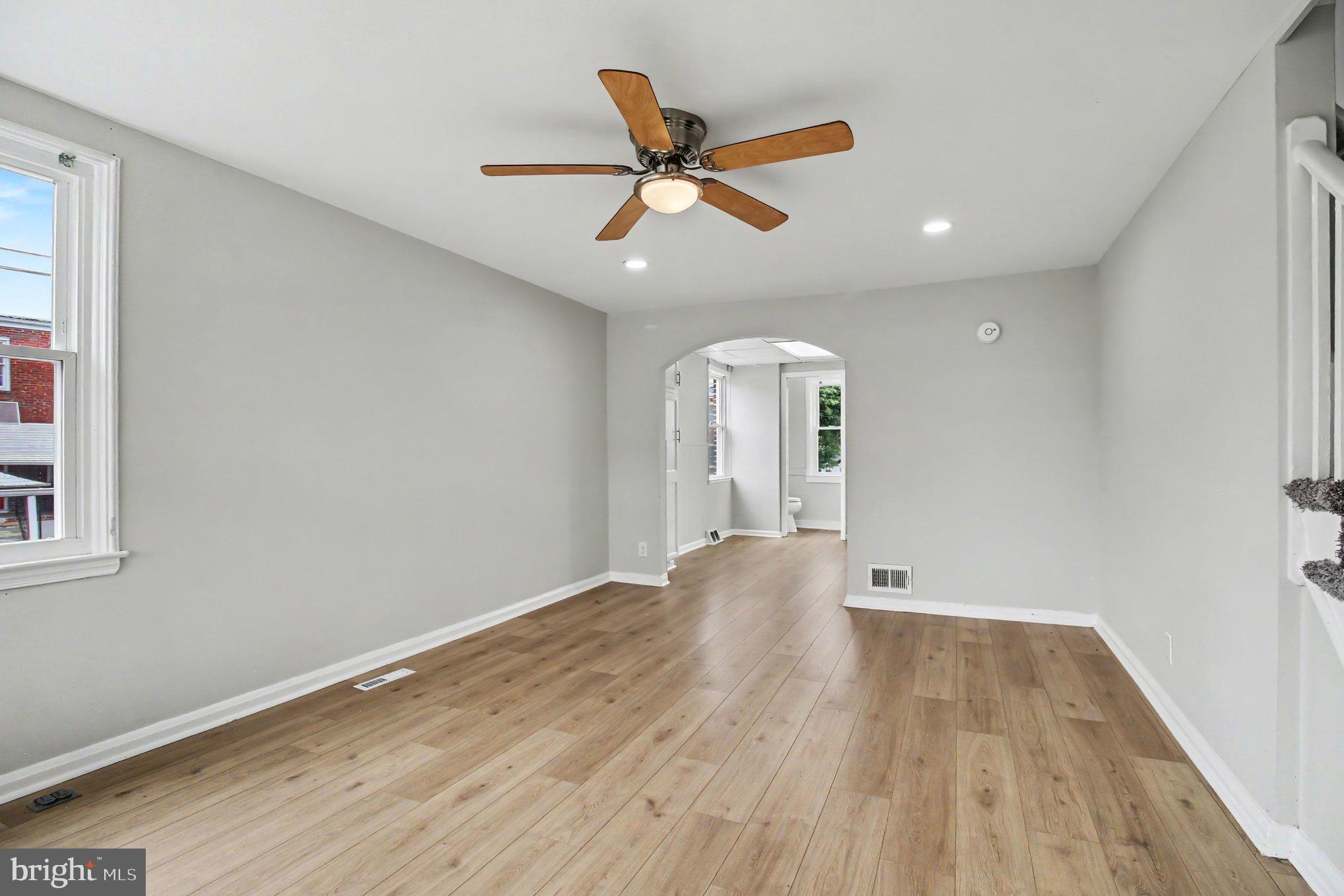 BEVERLY - Residential