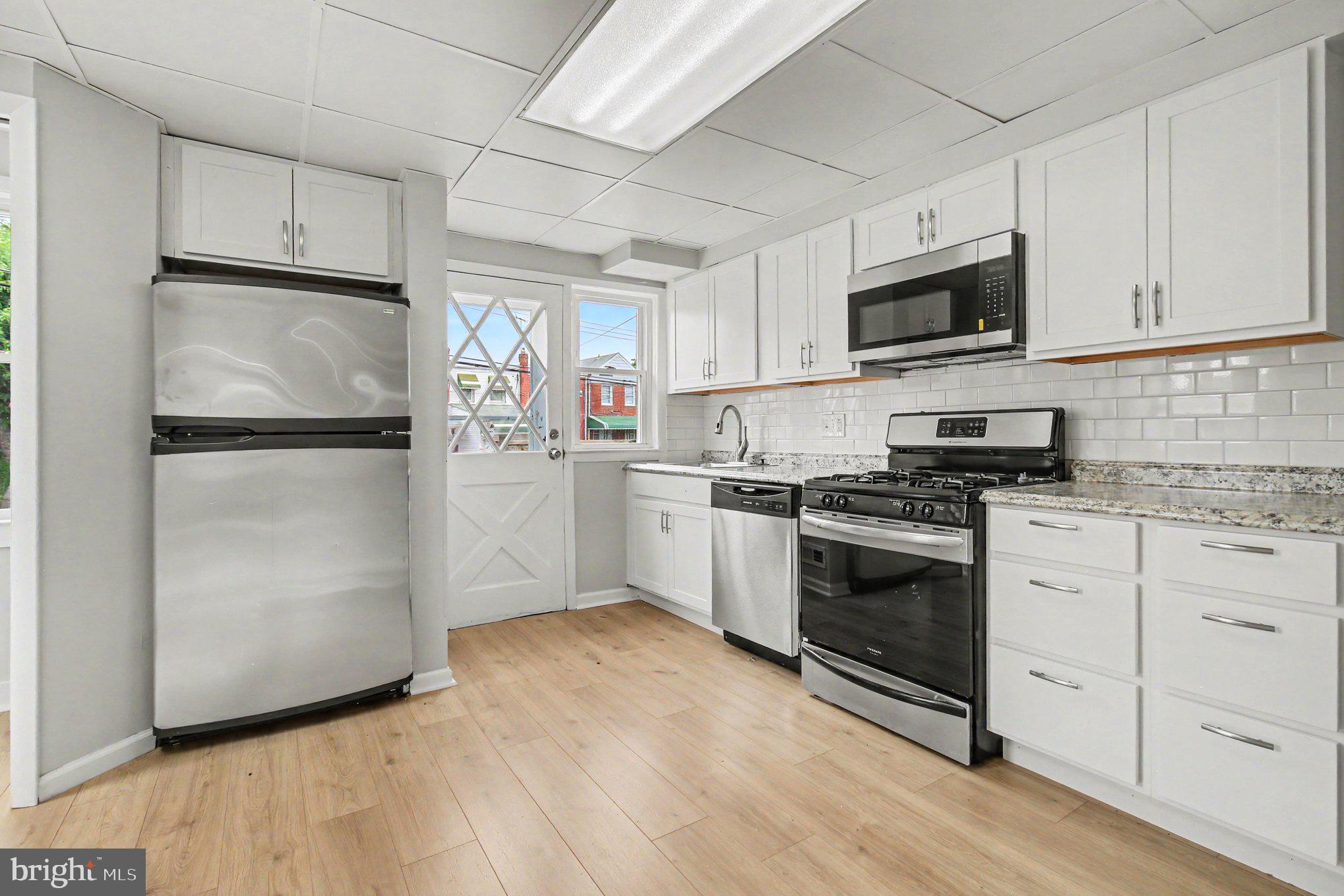 BEVERLY - Residential