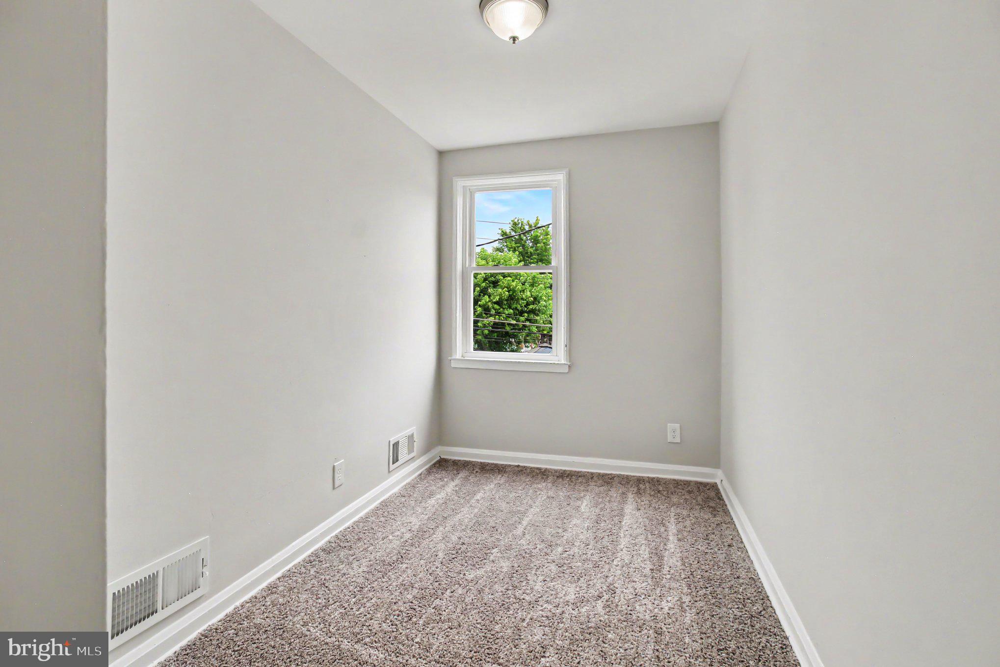 BEVERLY - Residential