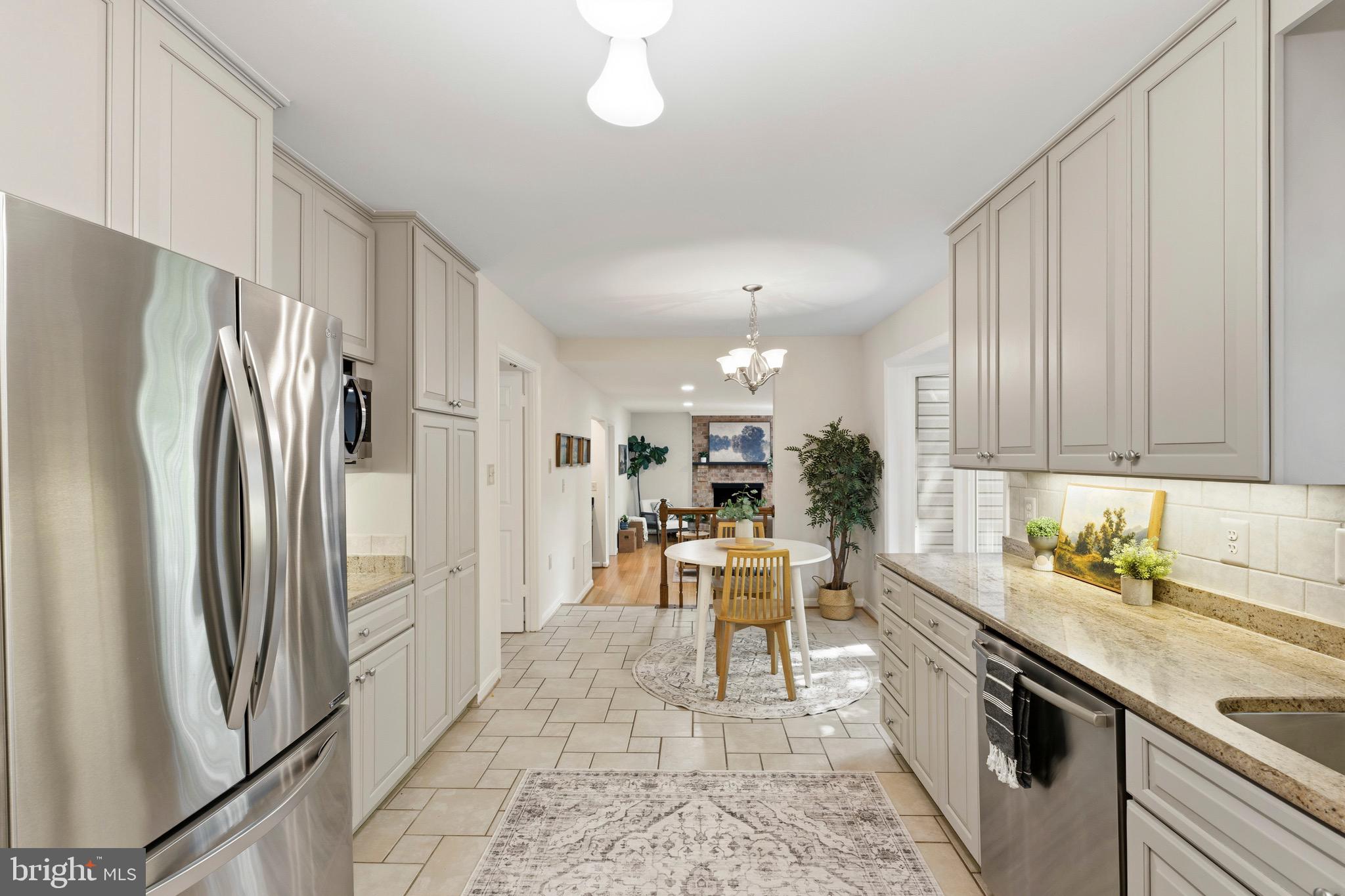 KENWOOD OAKS - Residential