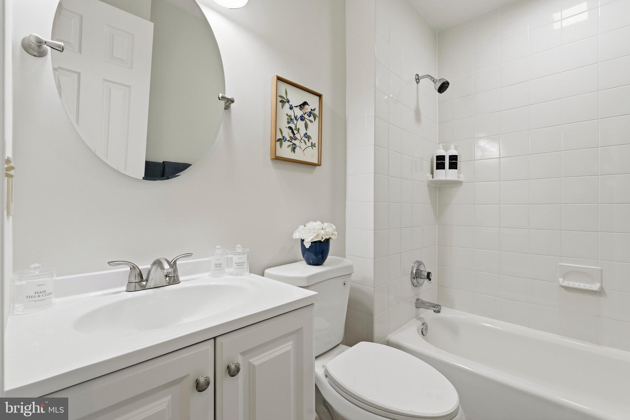 KENWOOD OAKS - Residential