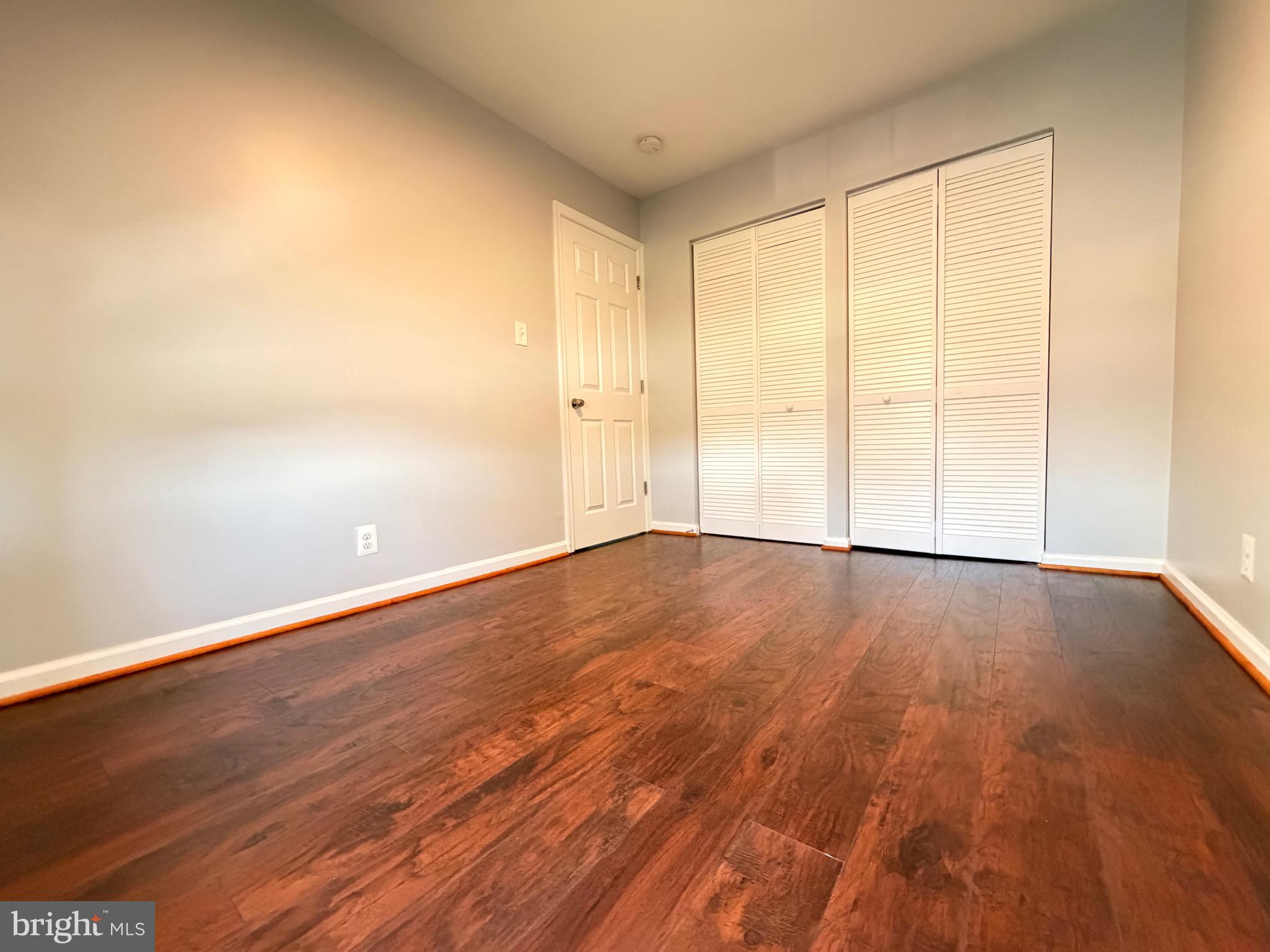 PEMBROOKE - Residential