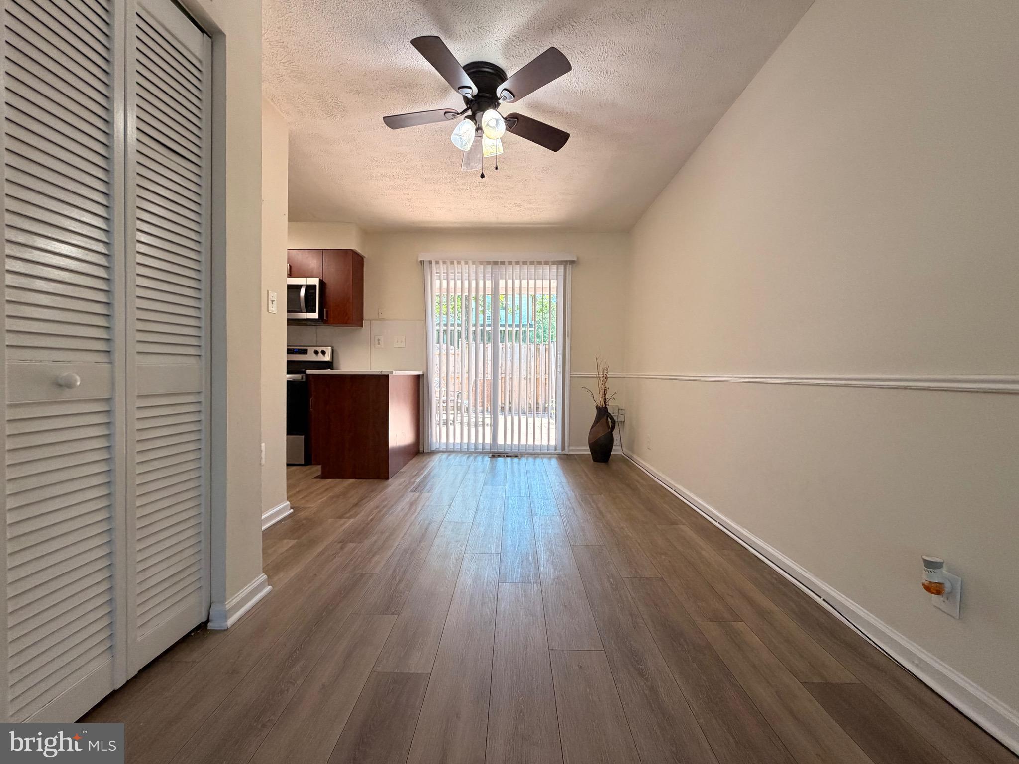 PEMBROOKE - Residential