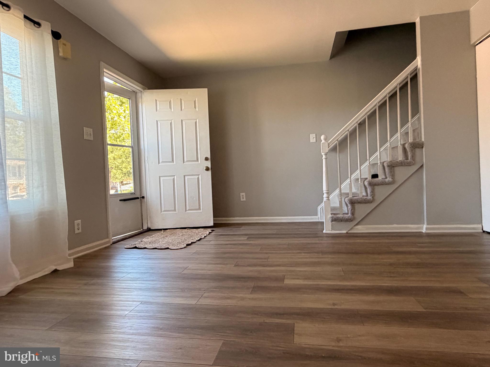 PEMBROOKE - Residential