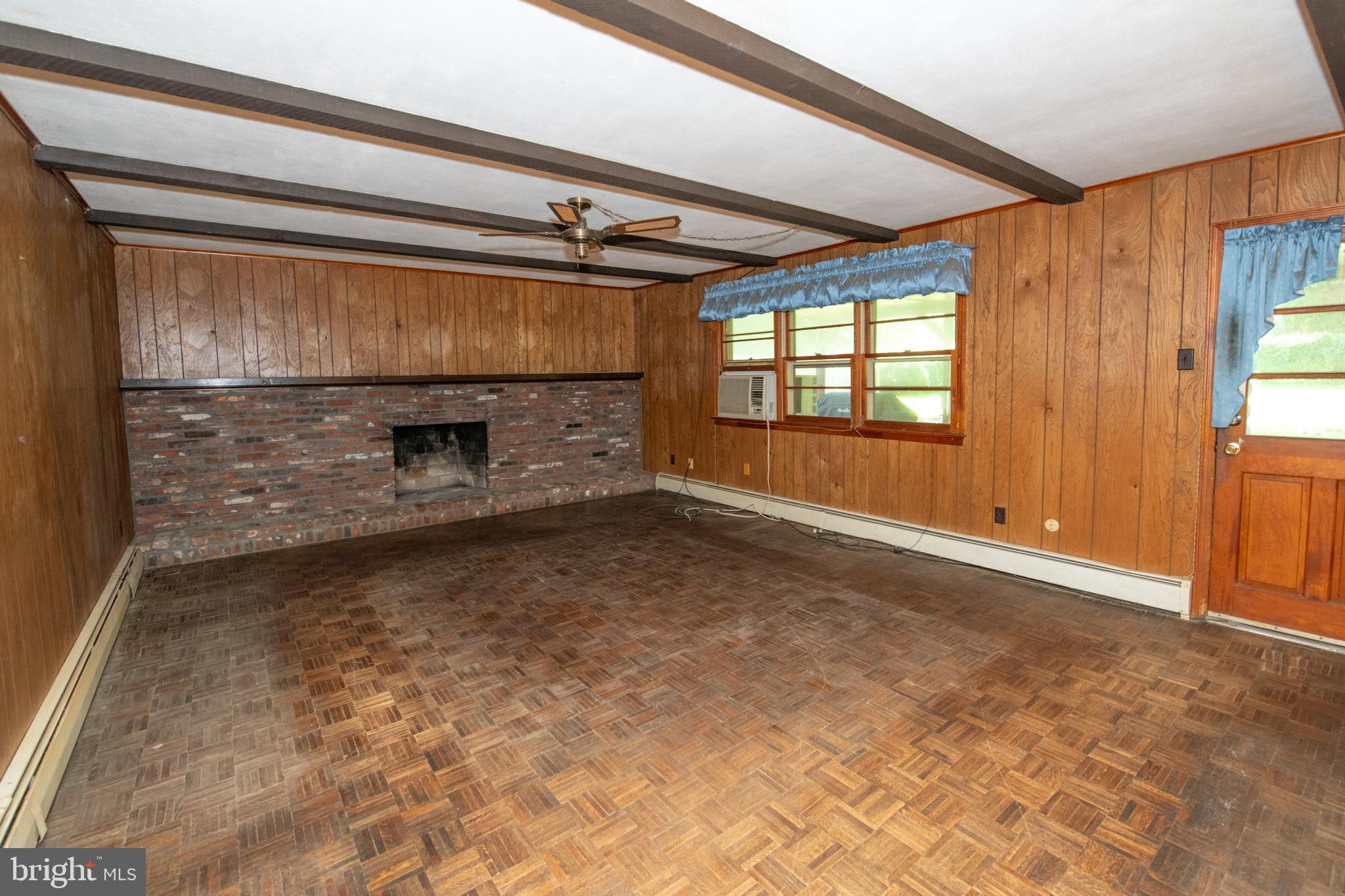 NESHAMINY WOODS - Residential