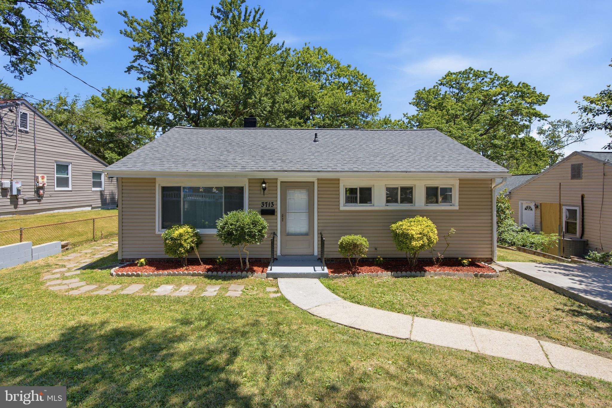 LANDOVER ESTATES - Residential