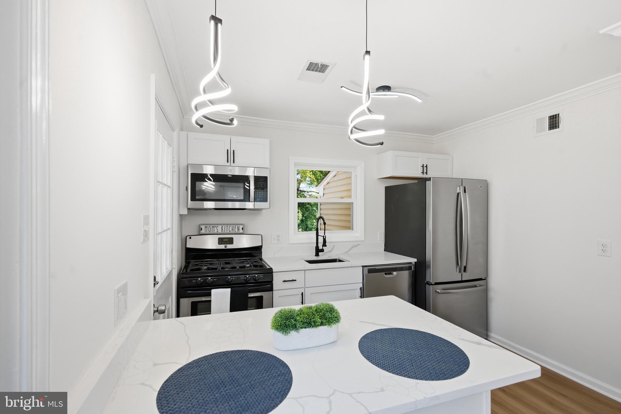 LANDOVER ESTATES - Residential