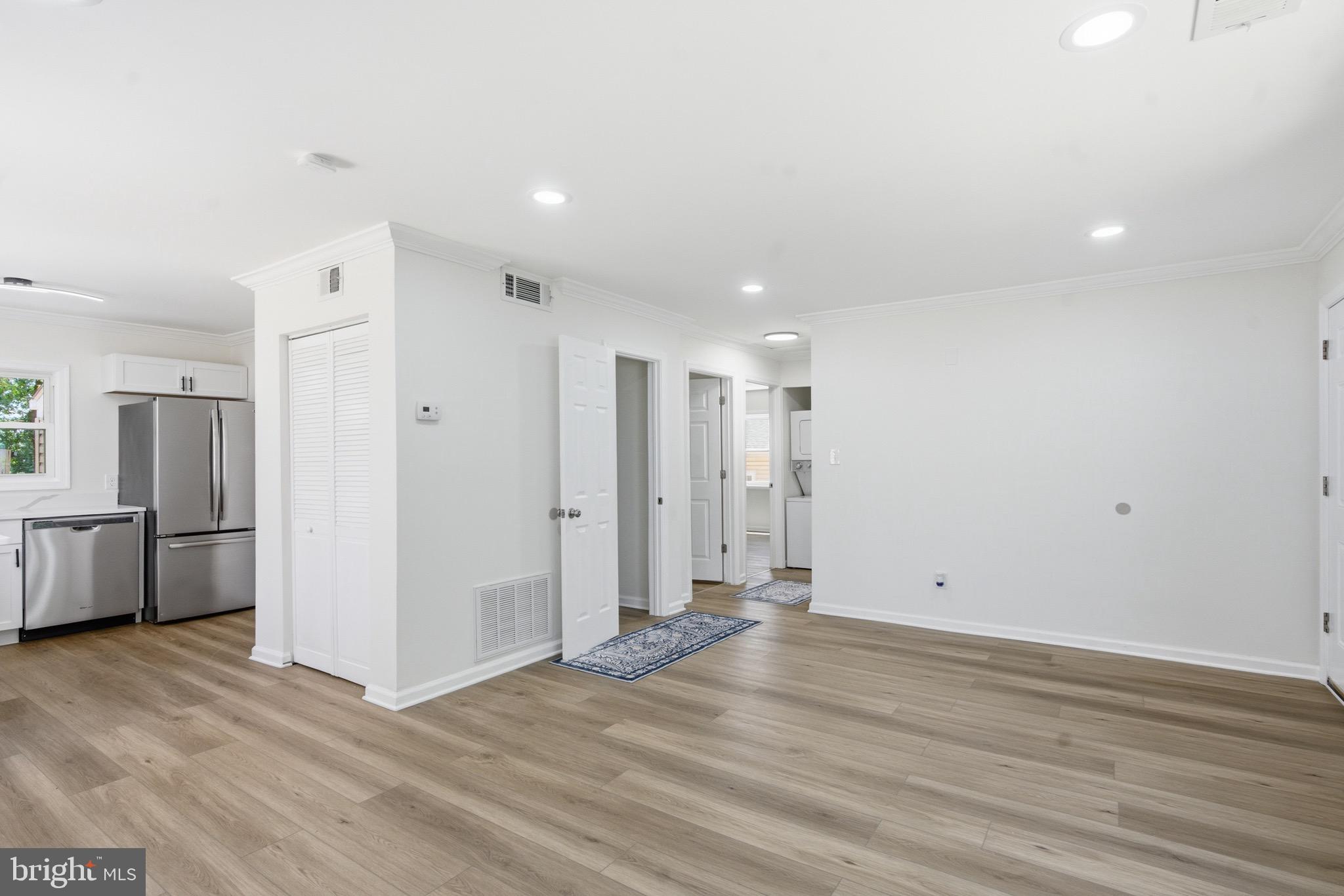 LANDOVER ESTATES - Residential