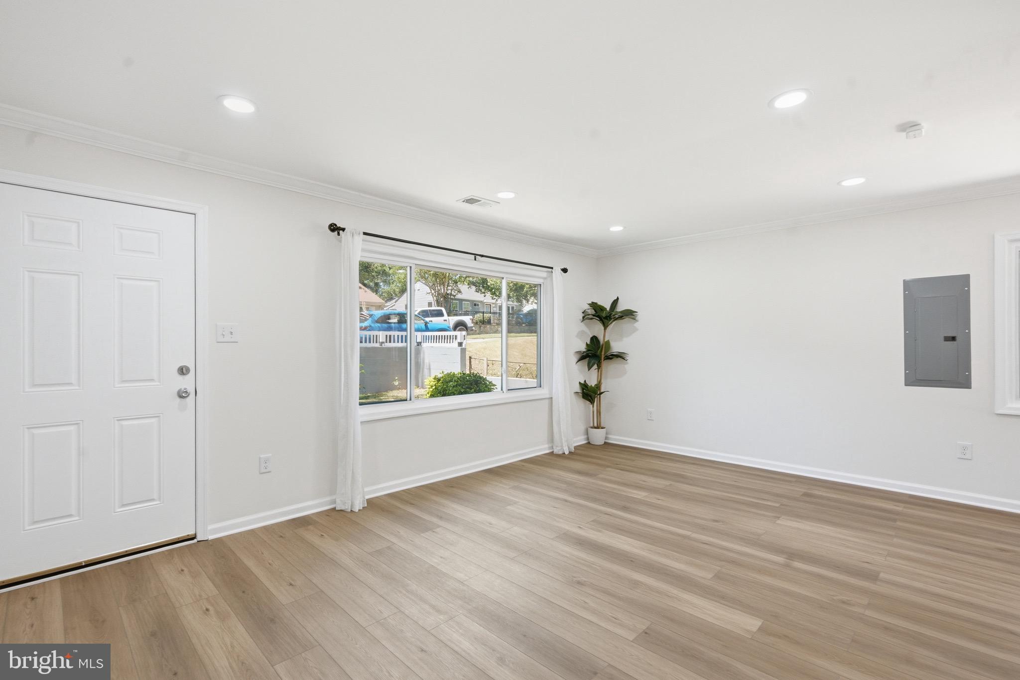LANDOVER ESTATES - Residential