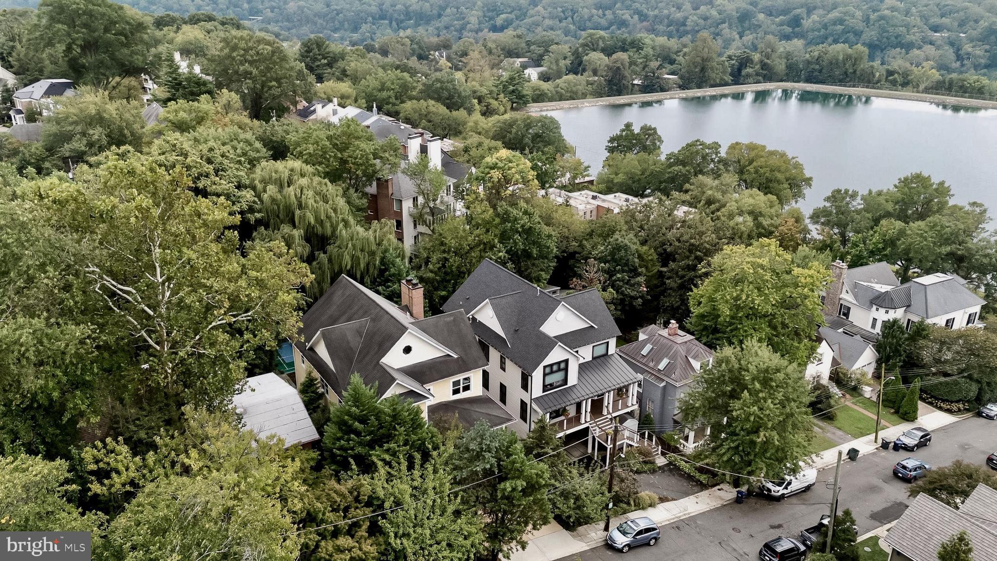 PALISADES - Residential