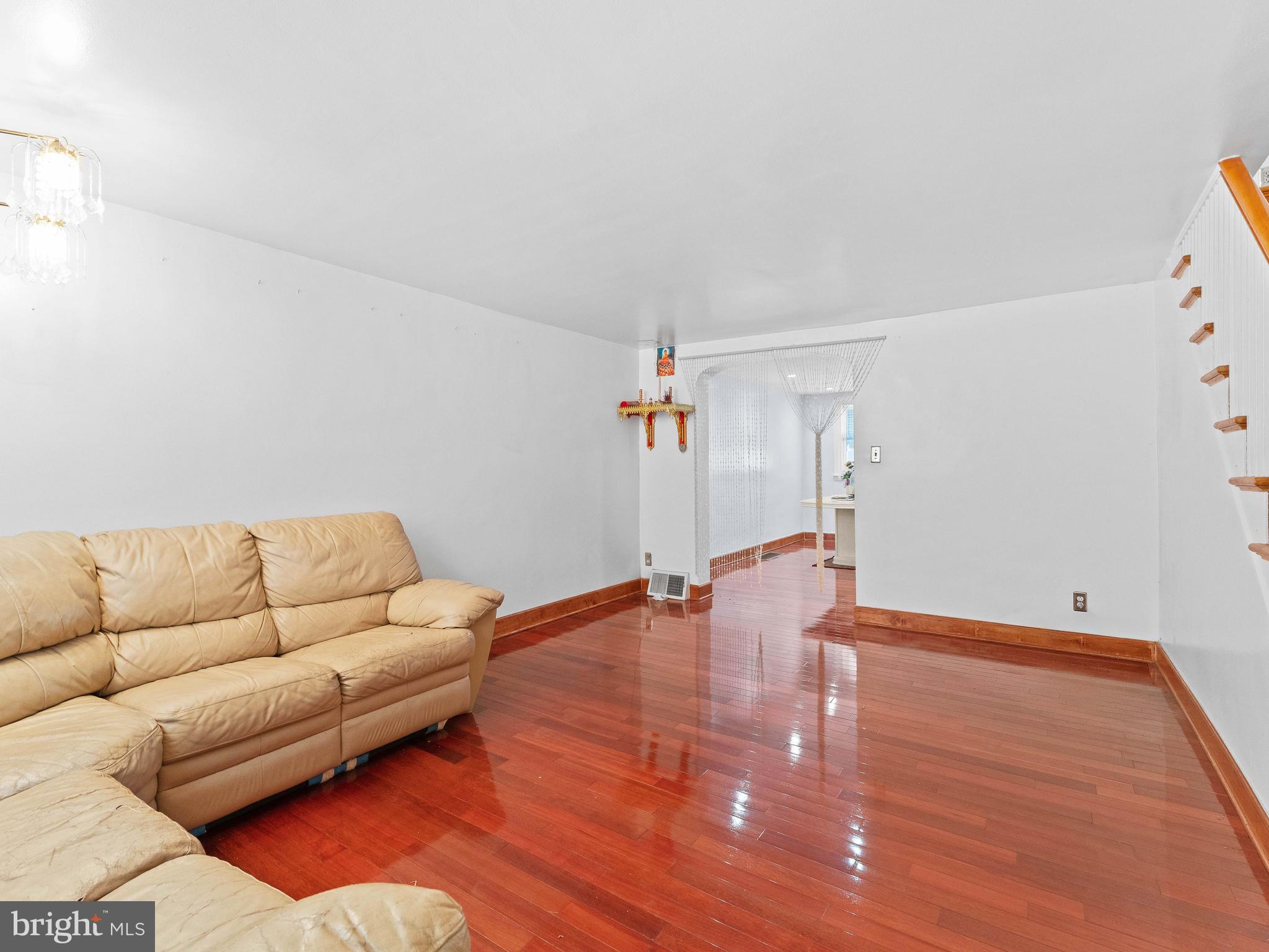 OLNEY - Residential