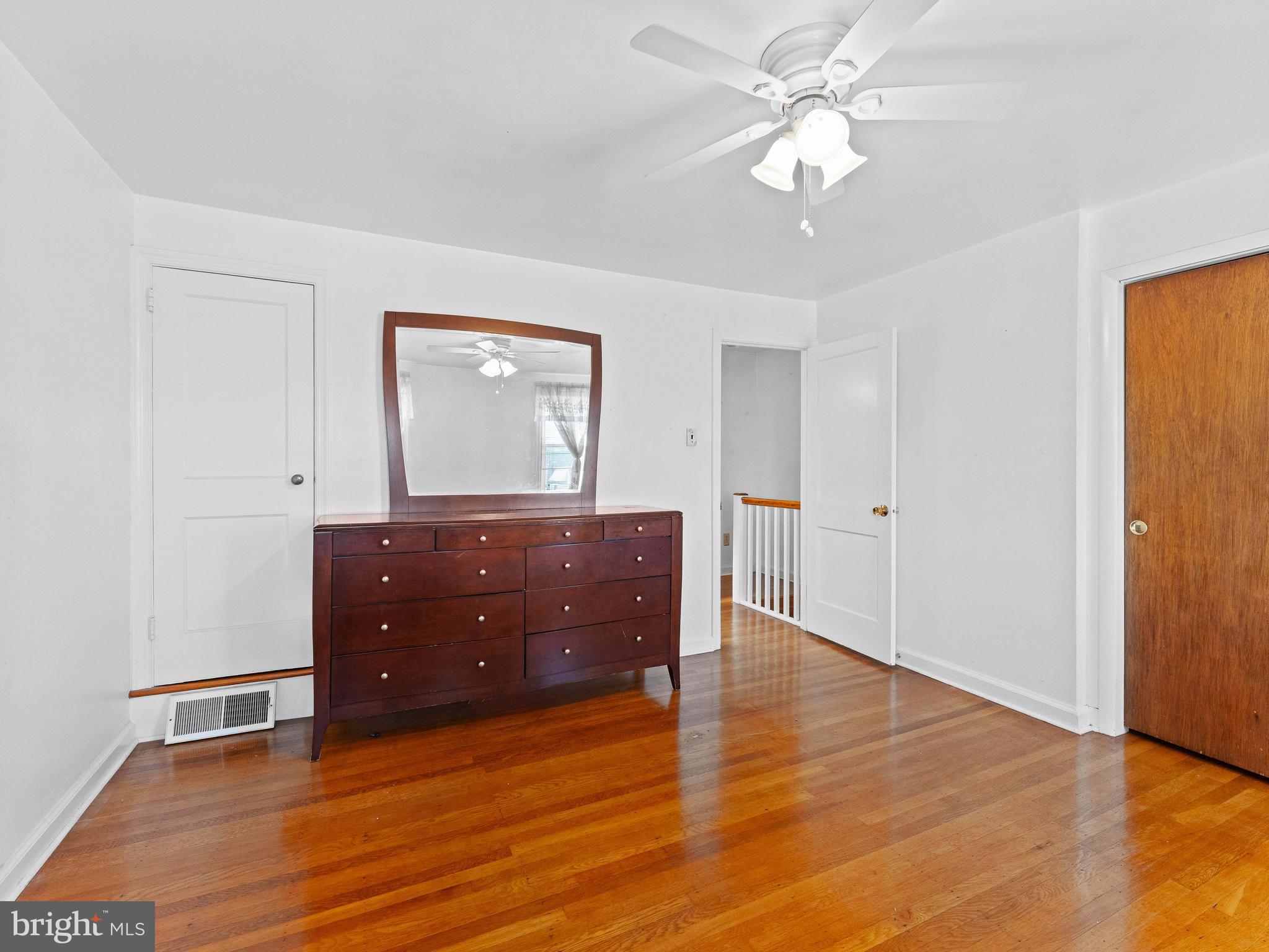 OLNEY - Residential