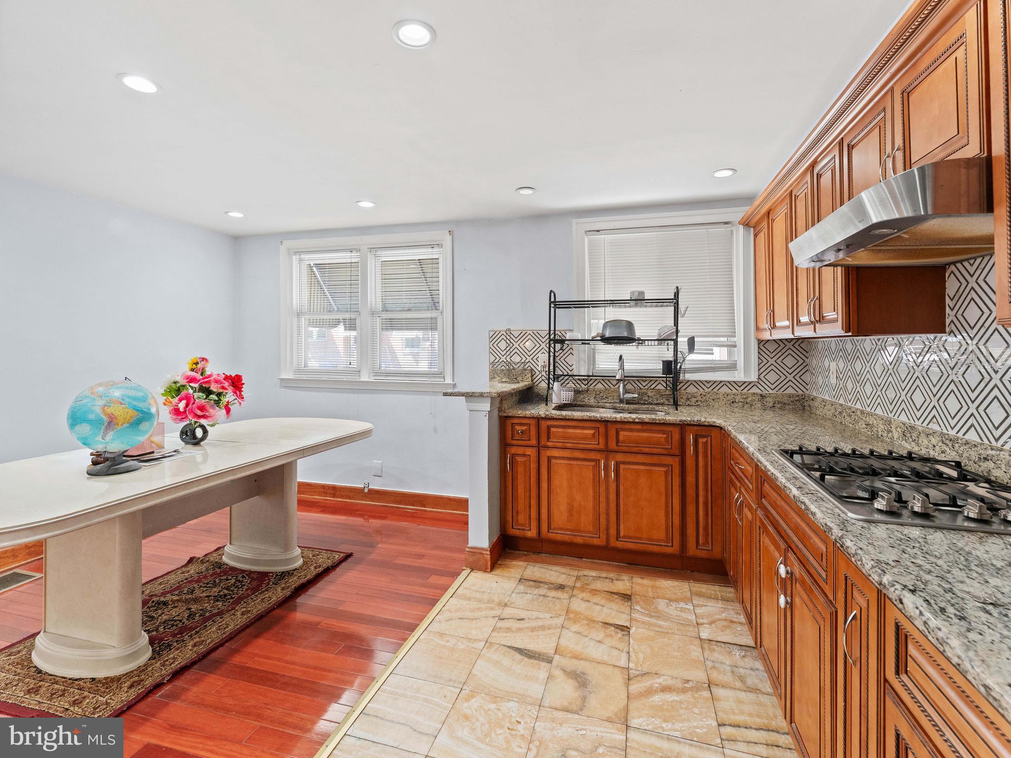 OLNEY - Residential