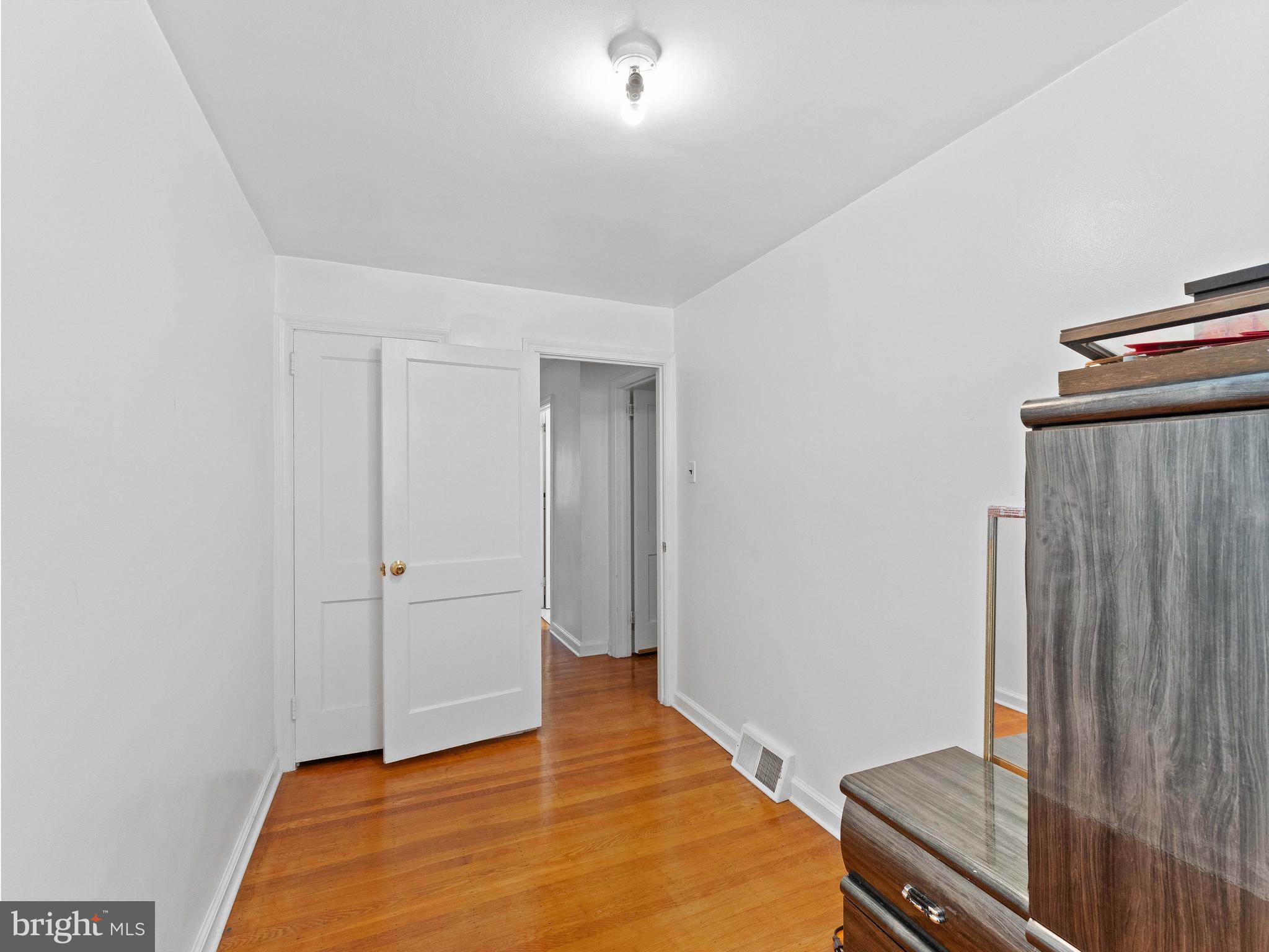 OLNEY - Residential