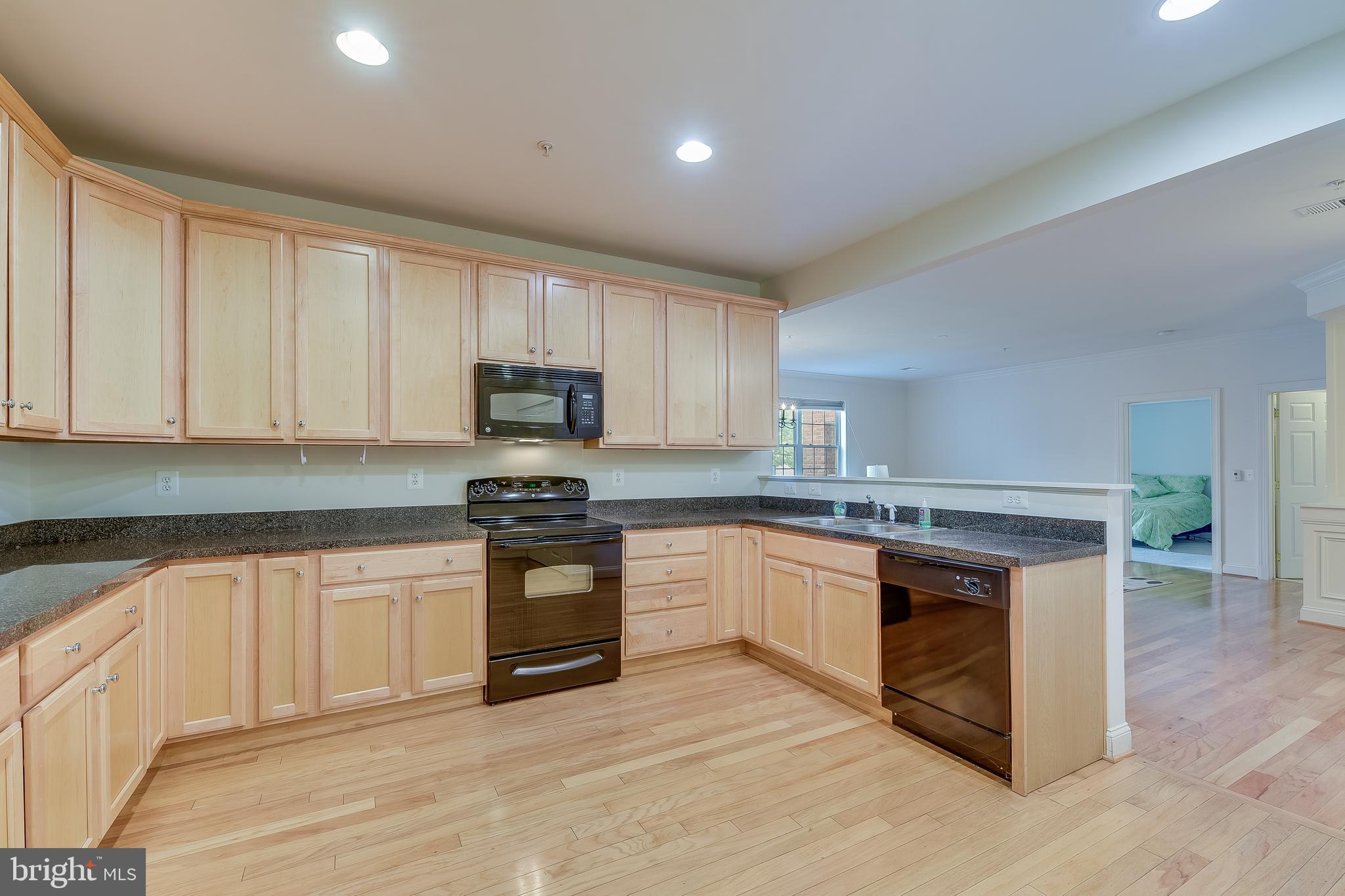 SEVERNA PARK GATEWAY VILLAGE - Residential