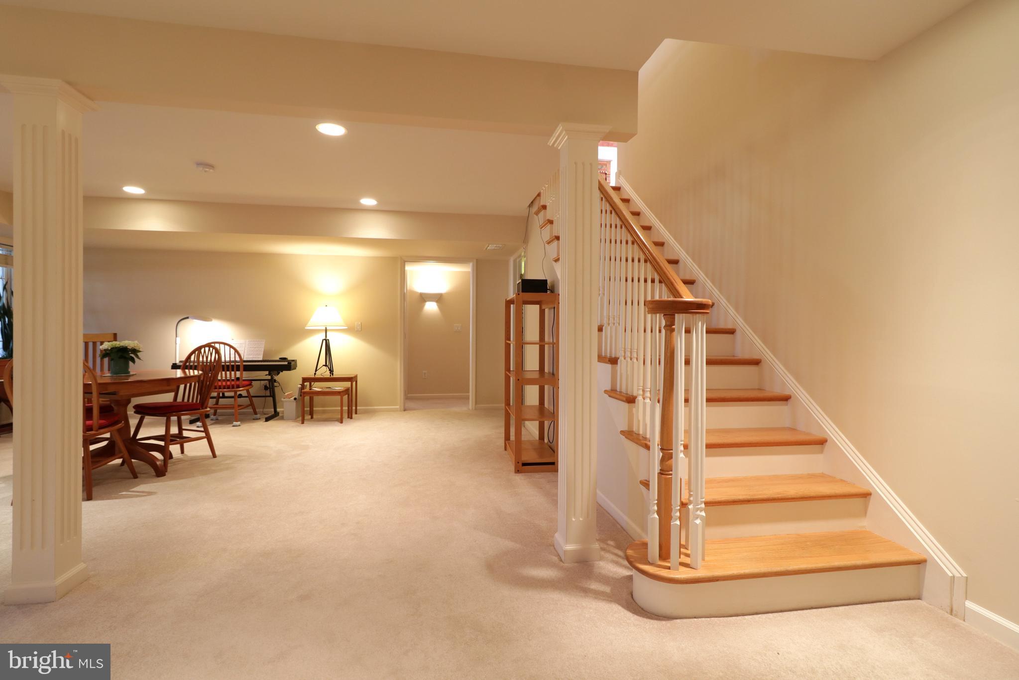 RIDGEFIELD TERRACE - Residential