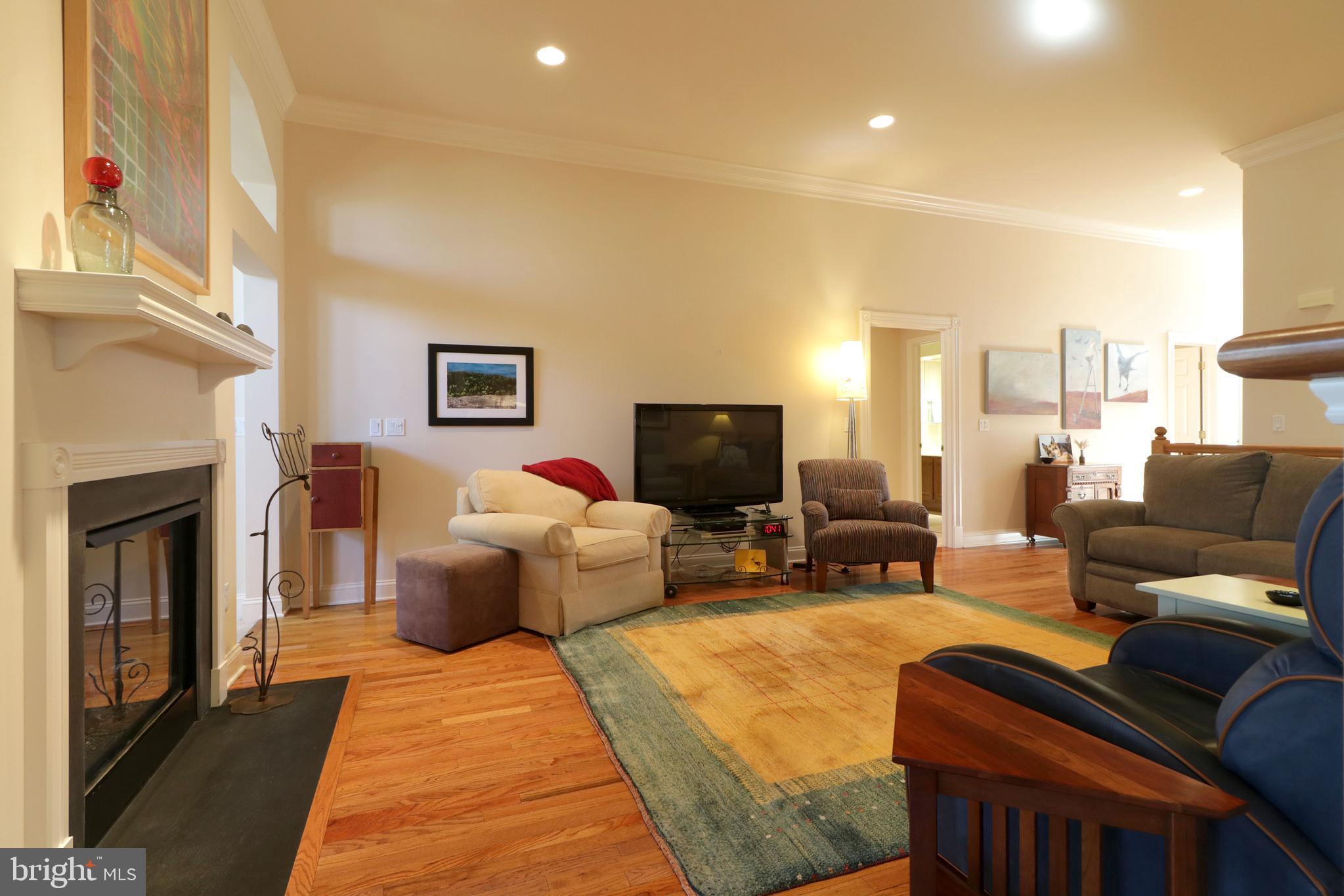 RIDGEFIELD TERRACE - Residential