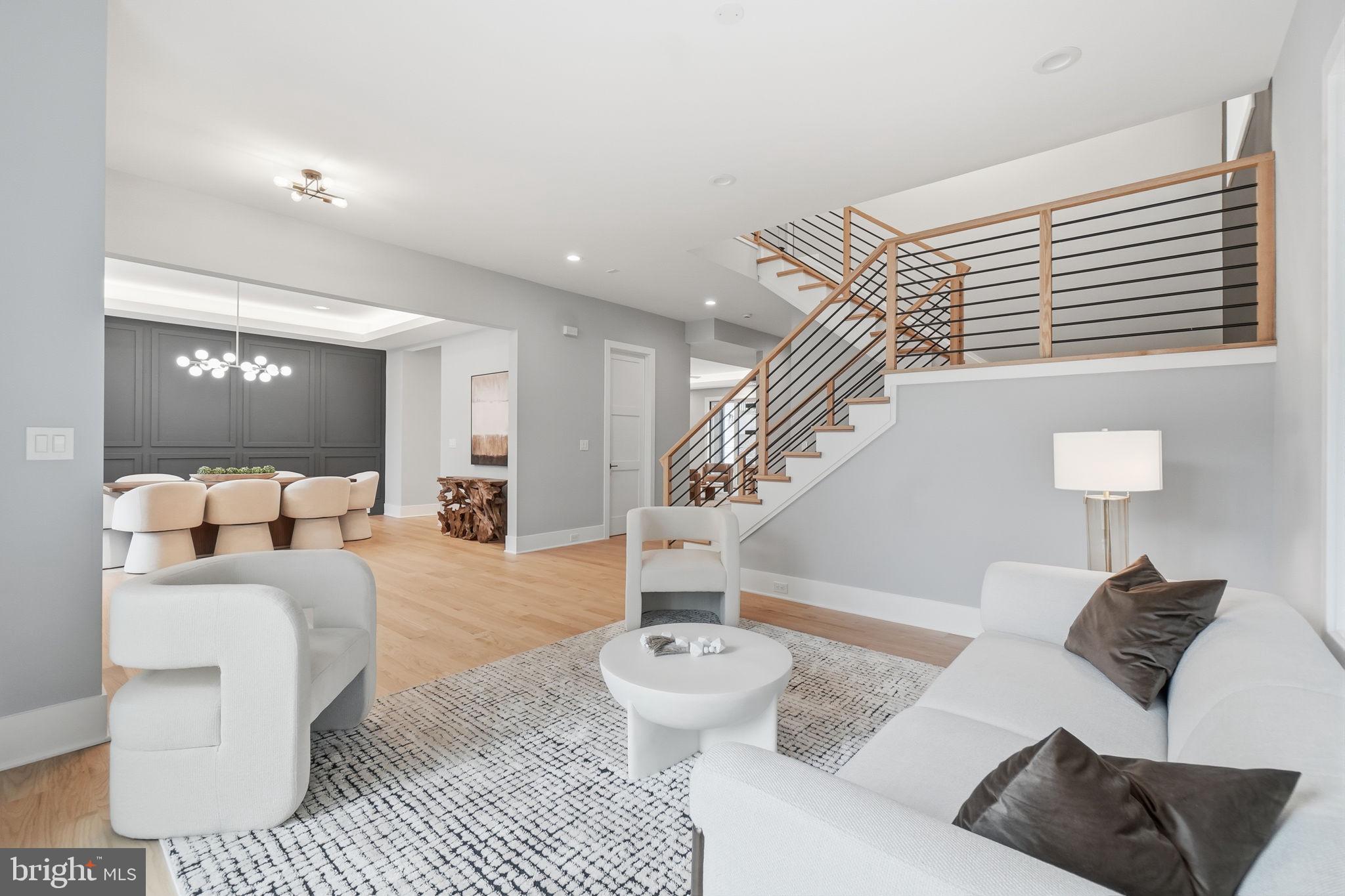 PIMMIT VIEW - Residential