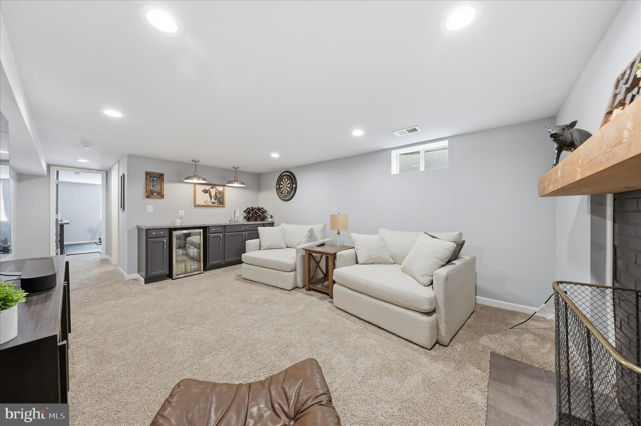 ROSEDALE - Residential