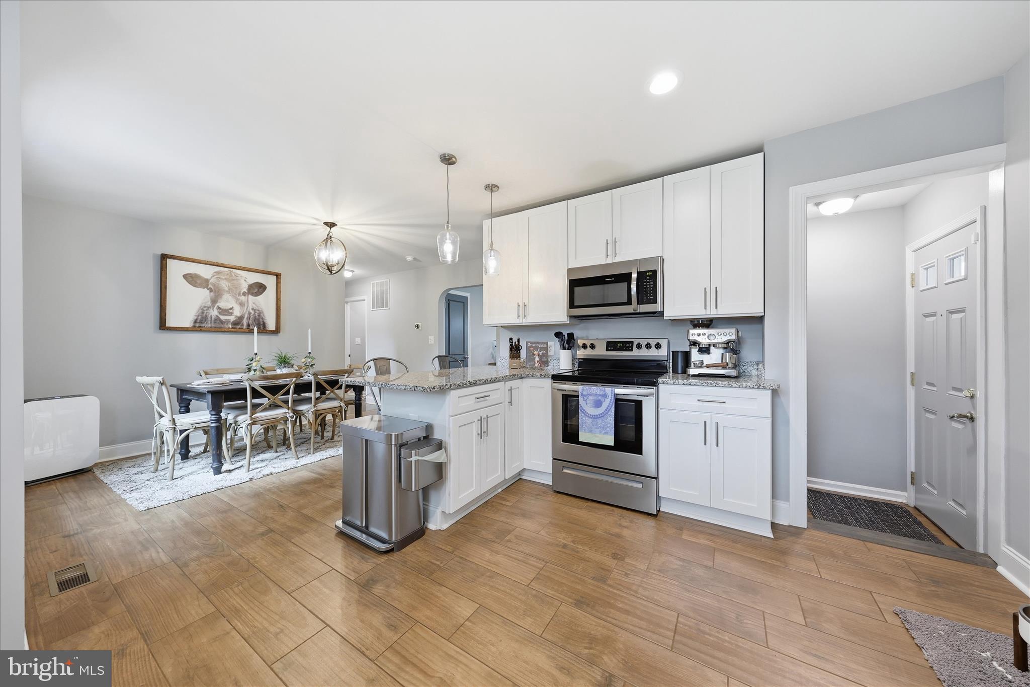 ROSEDALE - Residential