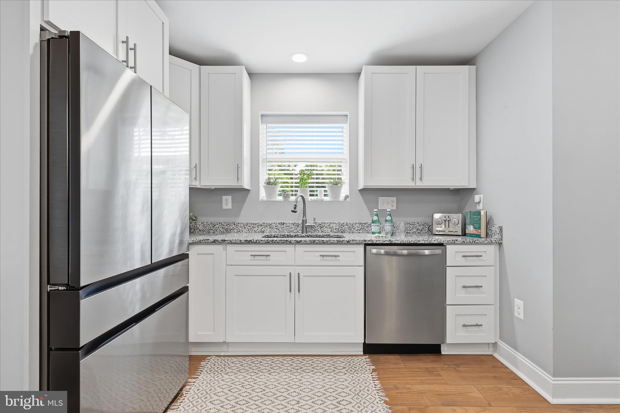 ROSEDALE - Residential