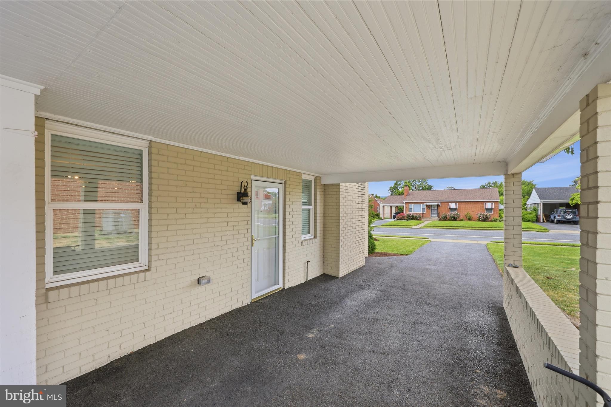 ROSEDALE - Residential