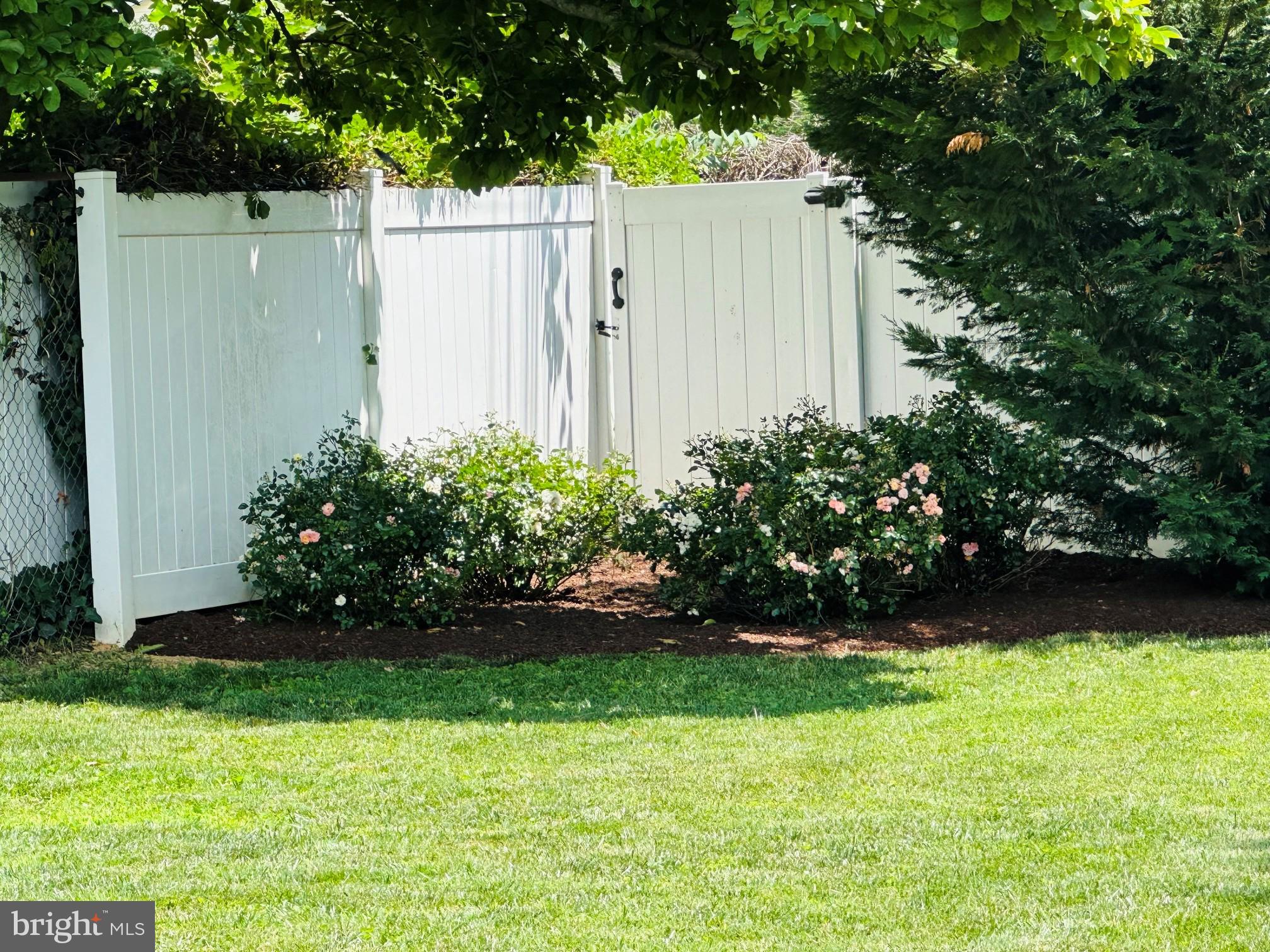 ROSEDALE - Residential