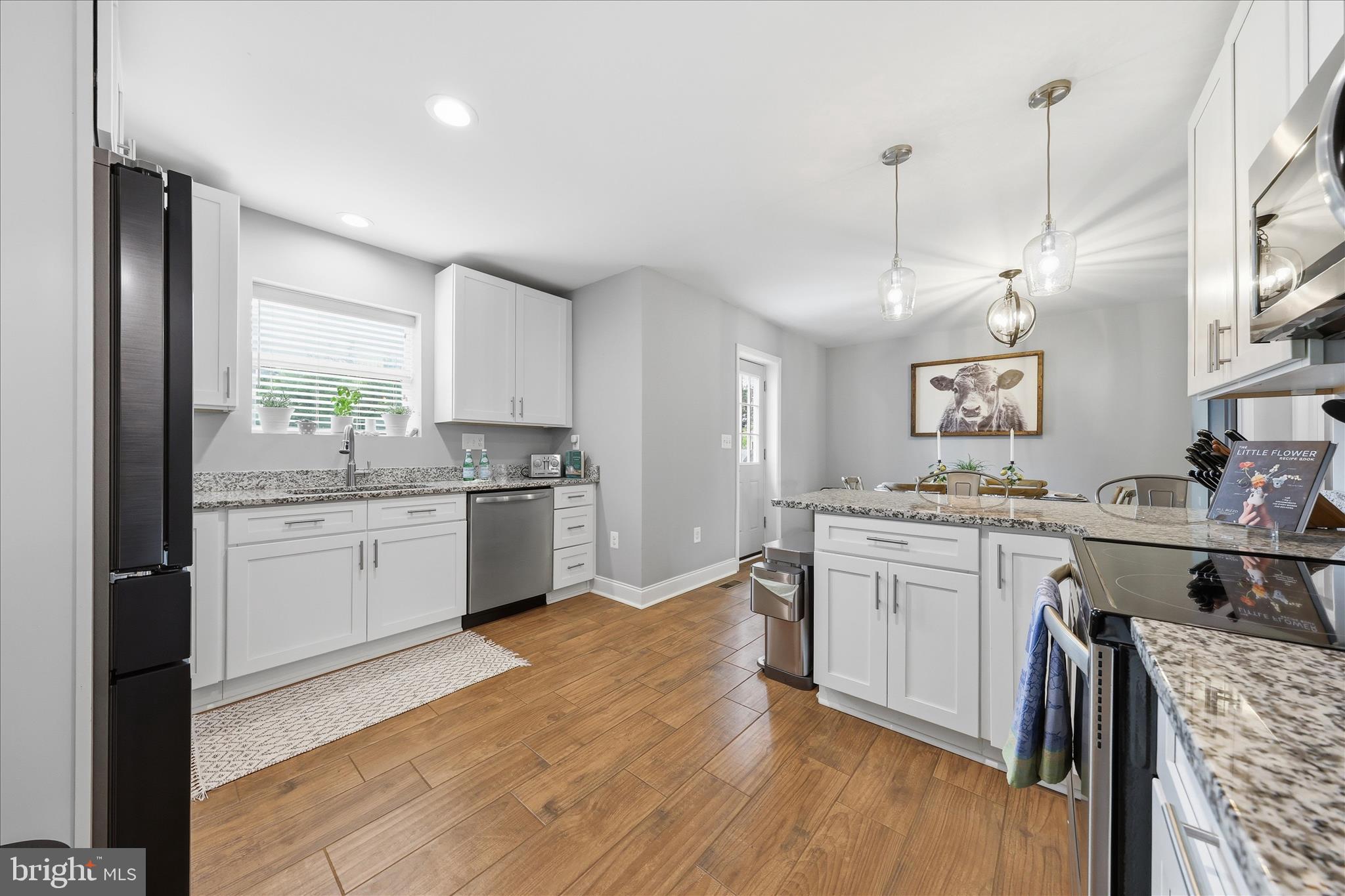 ROSEDALE - Residential