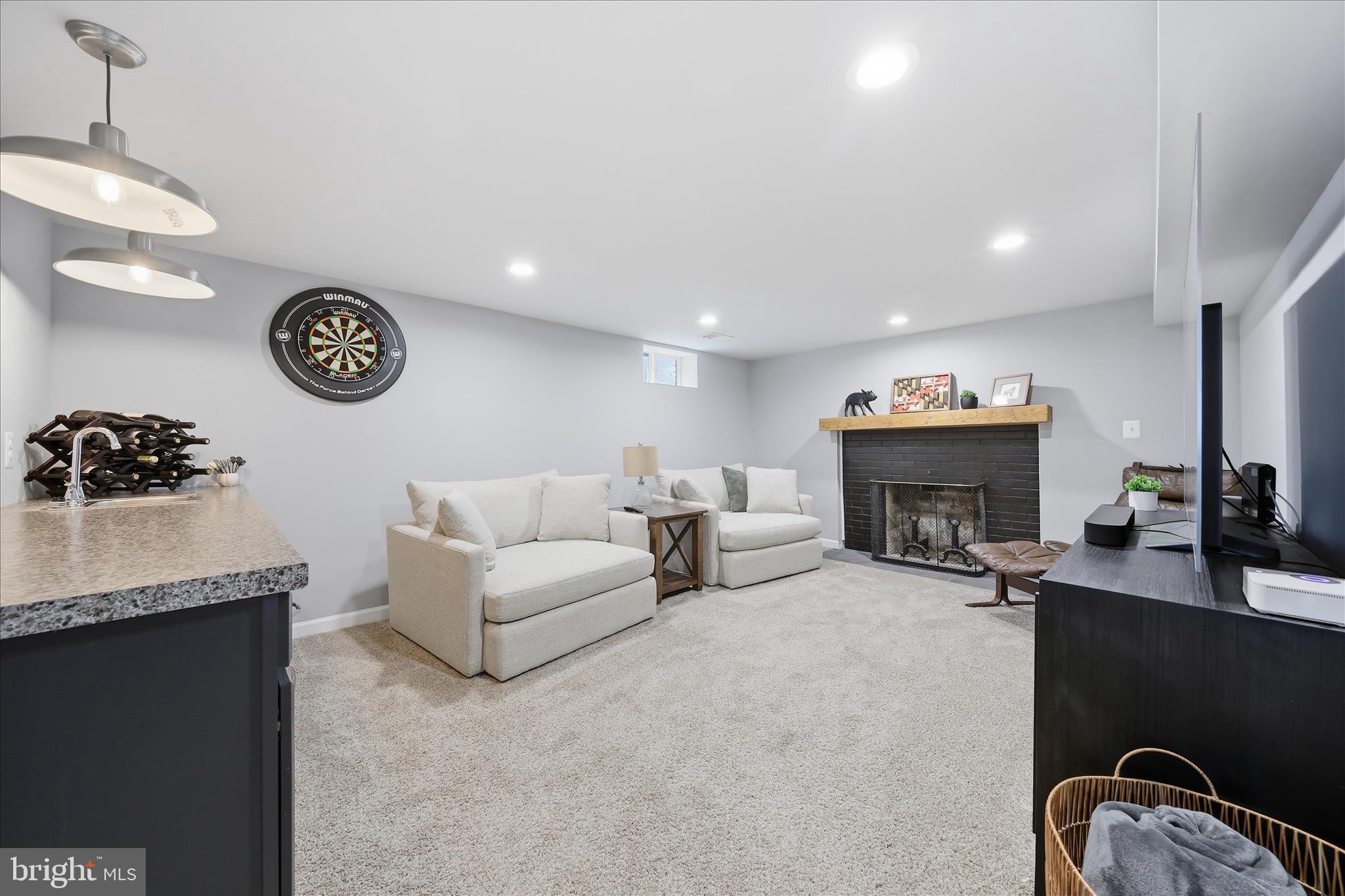 ROSEDALE - Residential