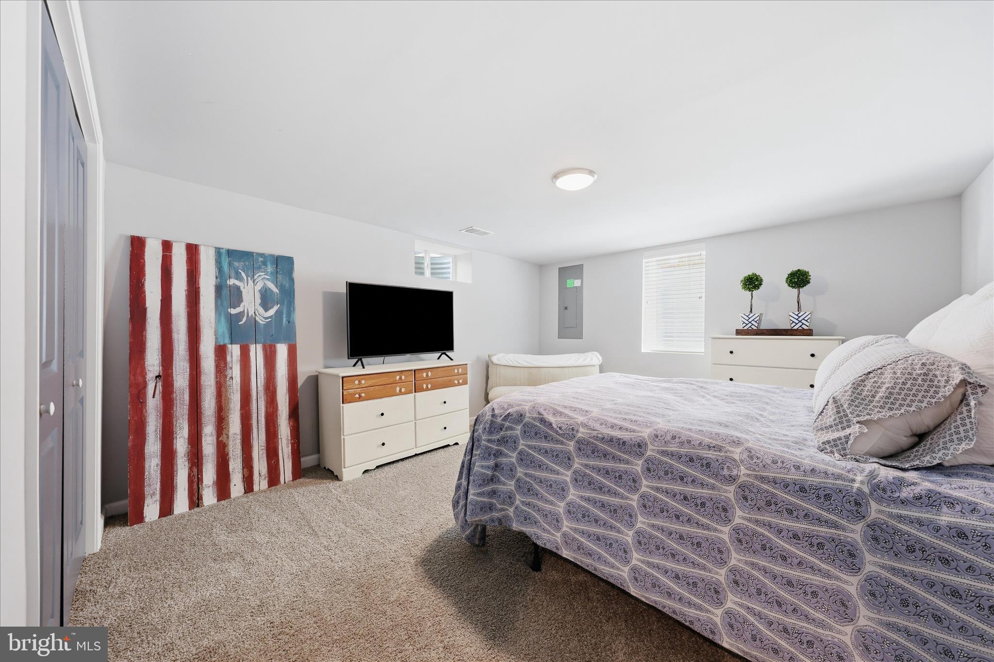 ROSEDALE - Residential