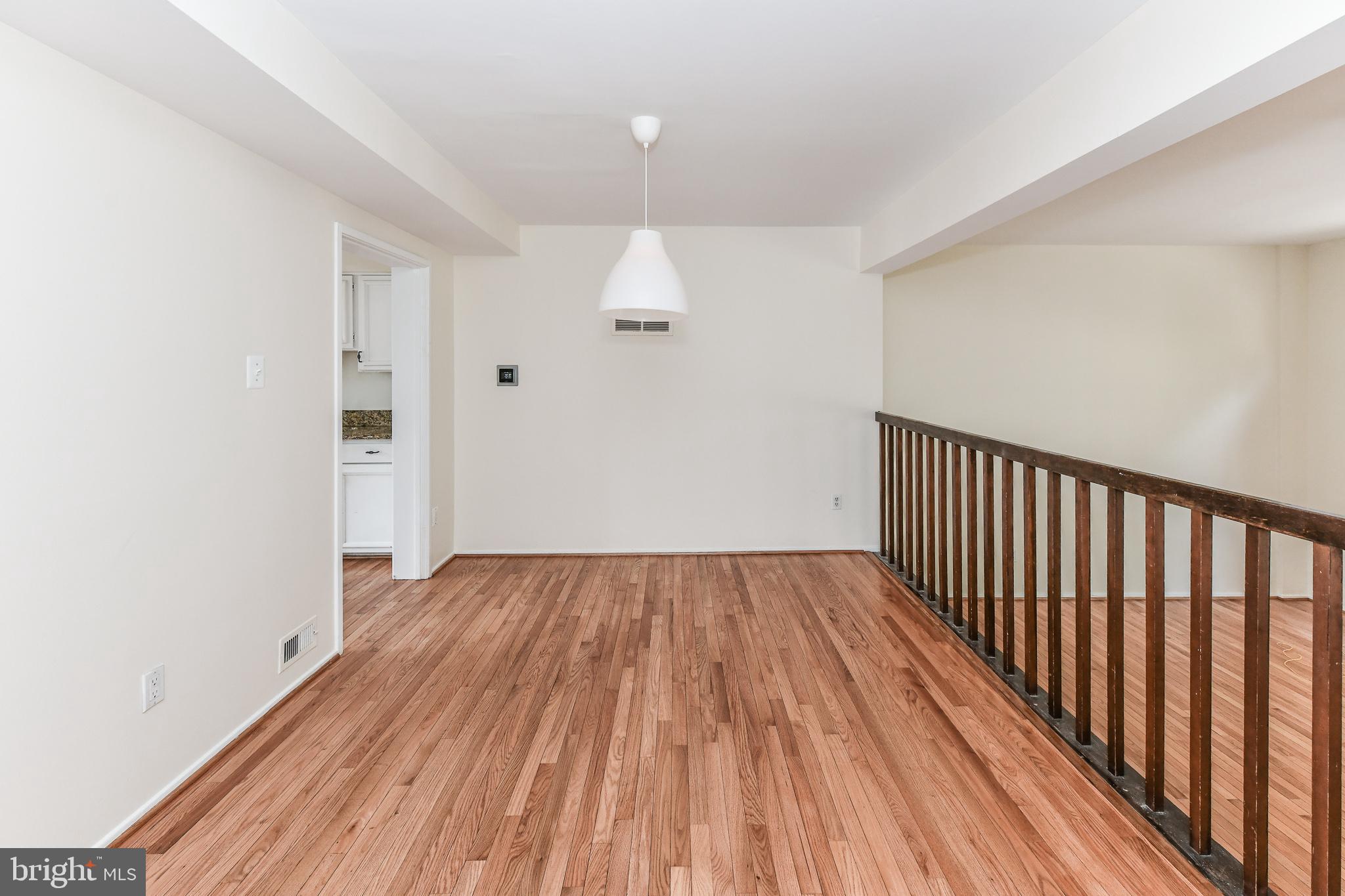 CHERRYWOOD SQUARE - Residential Lease