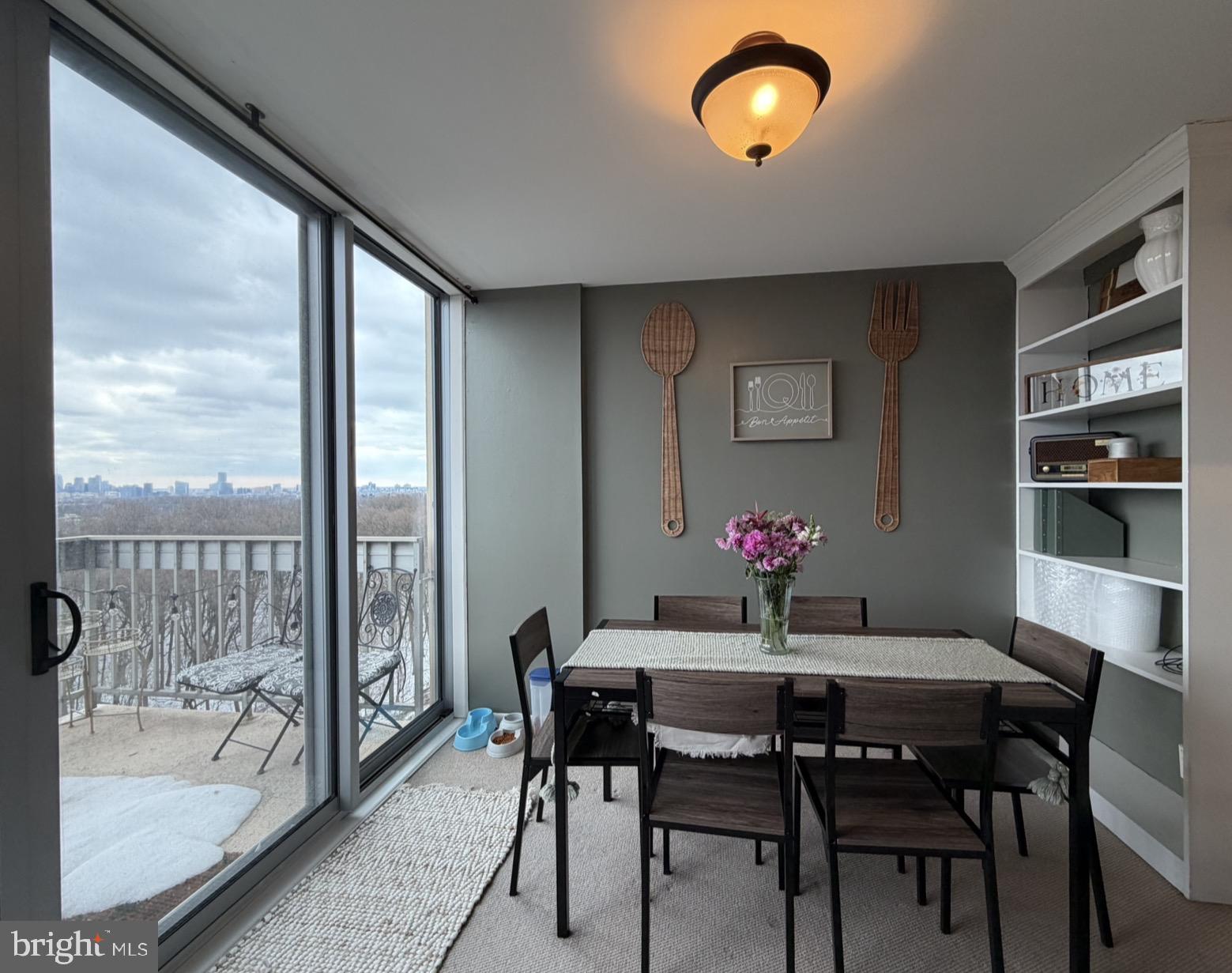 RIVER PARK - Residential