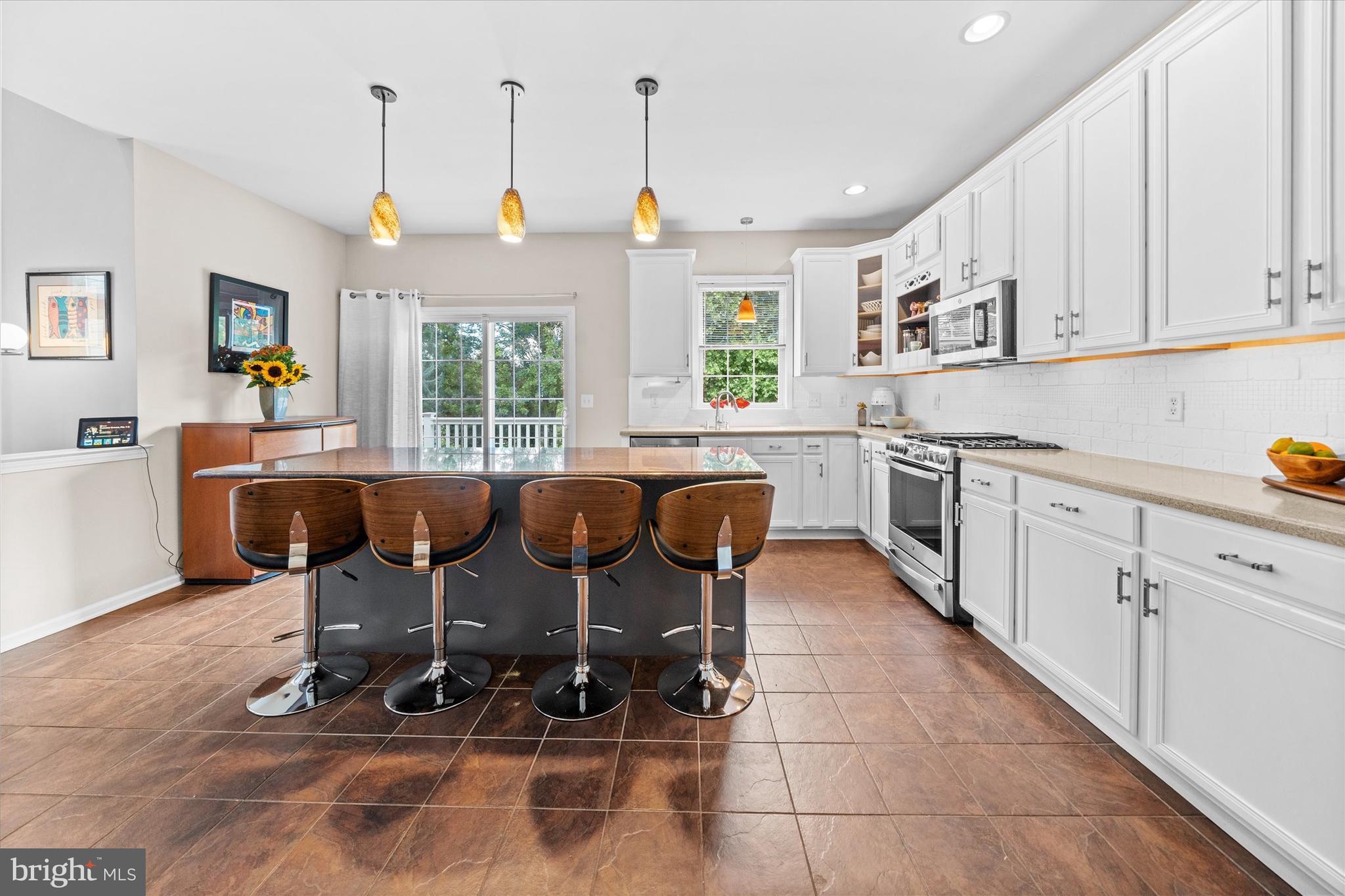 HILLS OF SULLIVAN - Residential