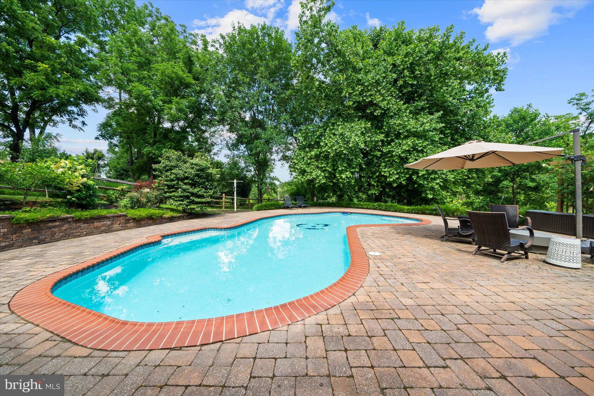HILLS OF SULLIVAN - Residential