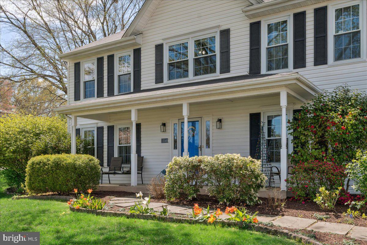 CRESTBROOK - Residential