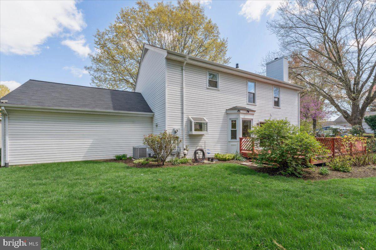 CRESTBROOK - Residential